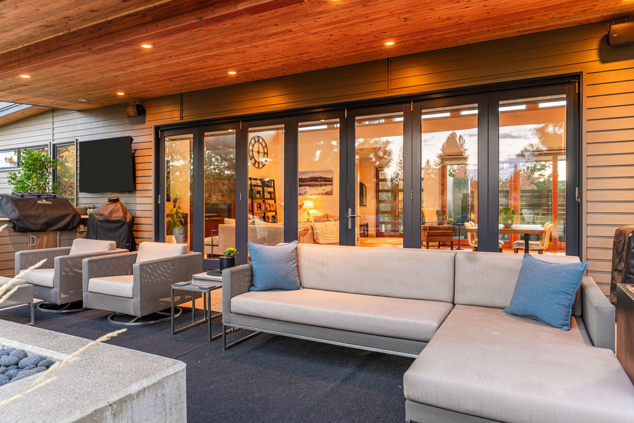 61612 Hosmer Lake Drive