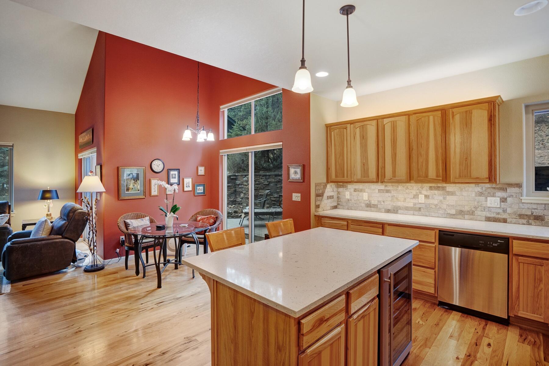 19580 SW Century Drive