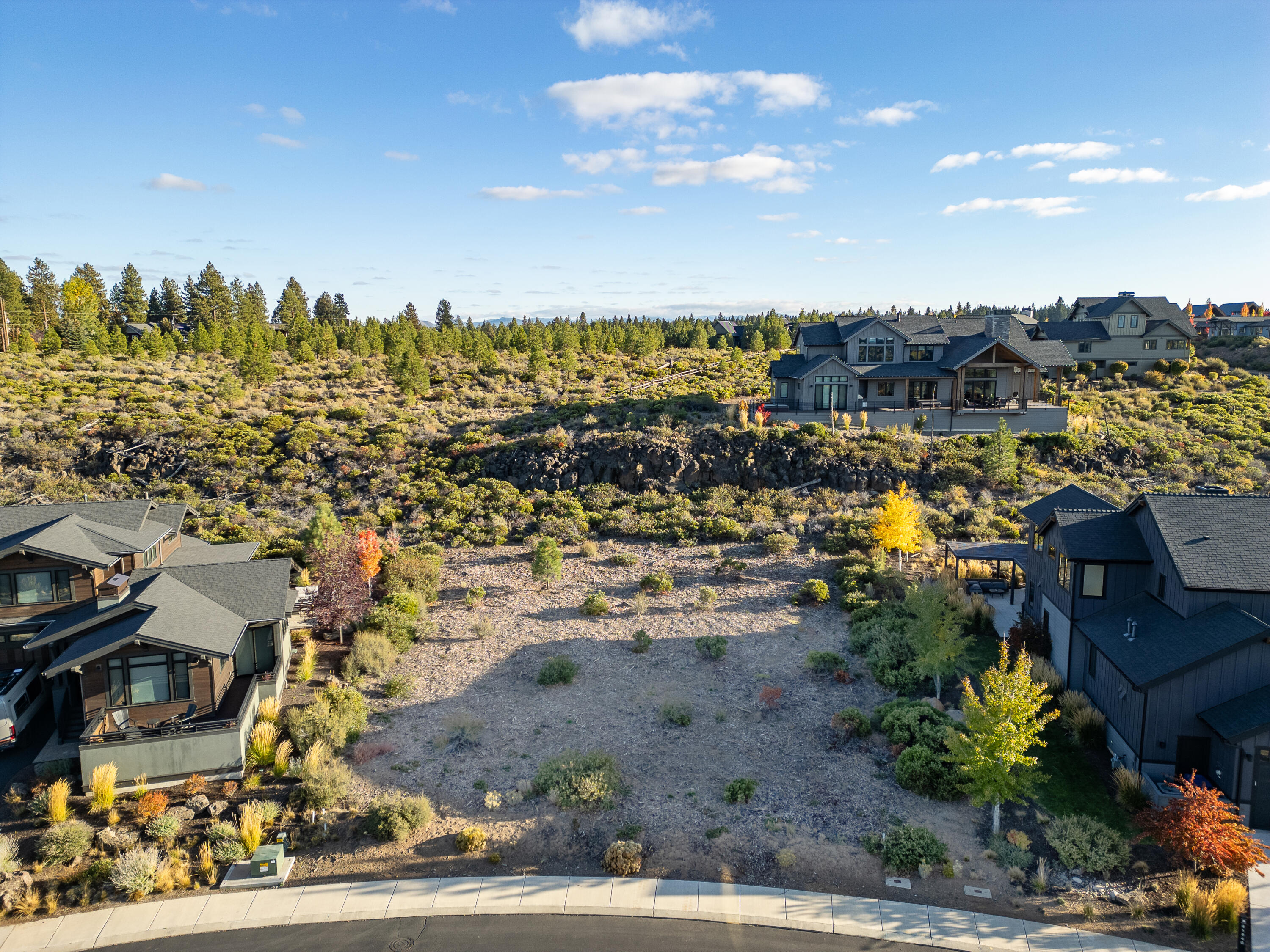 61354 Lost Hollow Loop, Bend