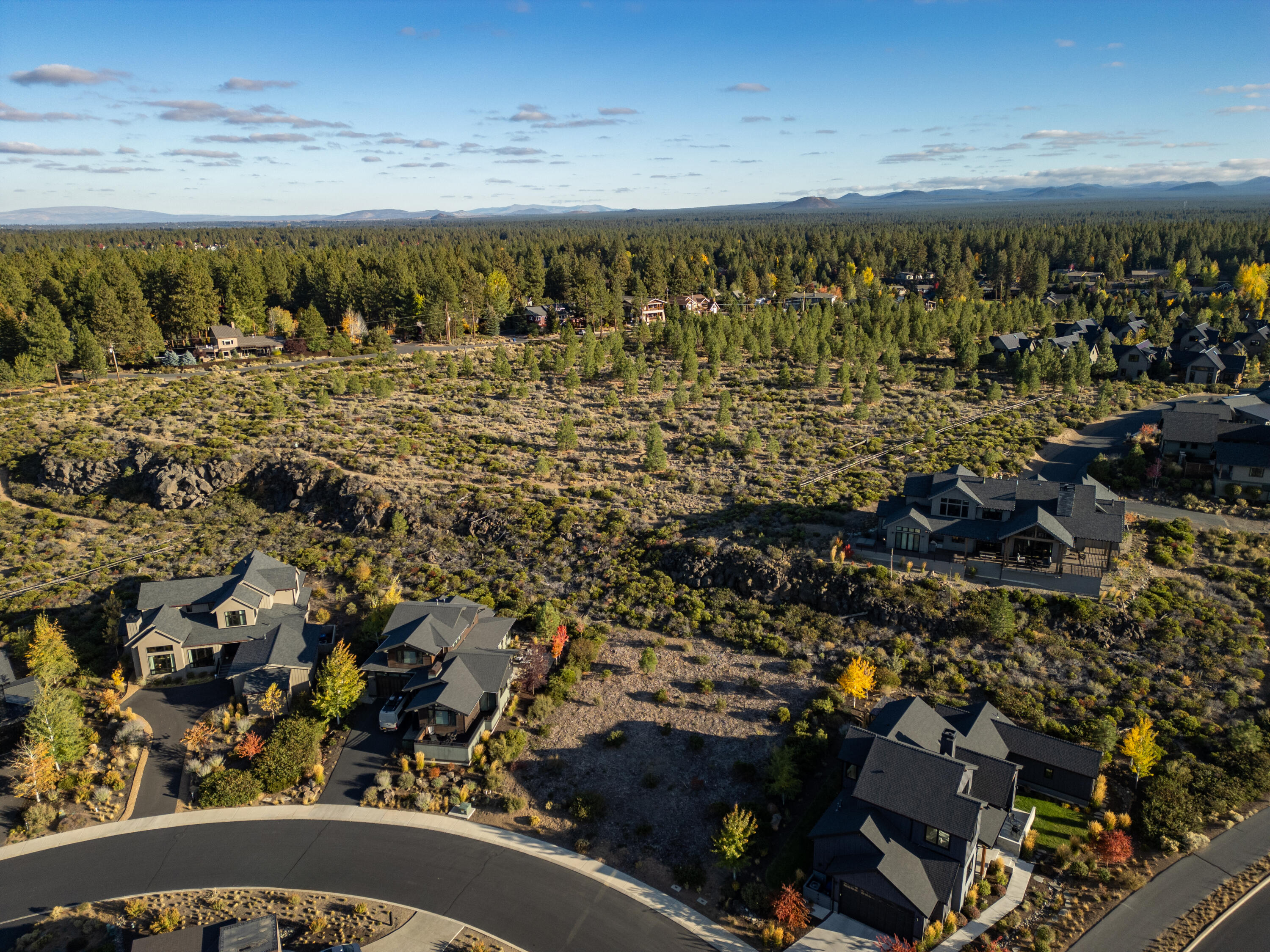 61354 Lost Hollow Loop, Bend
