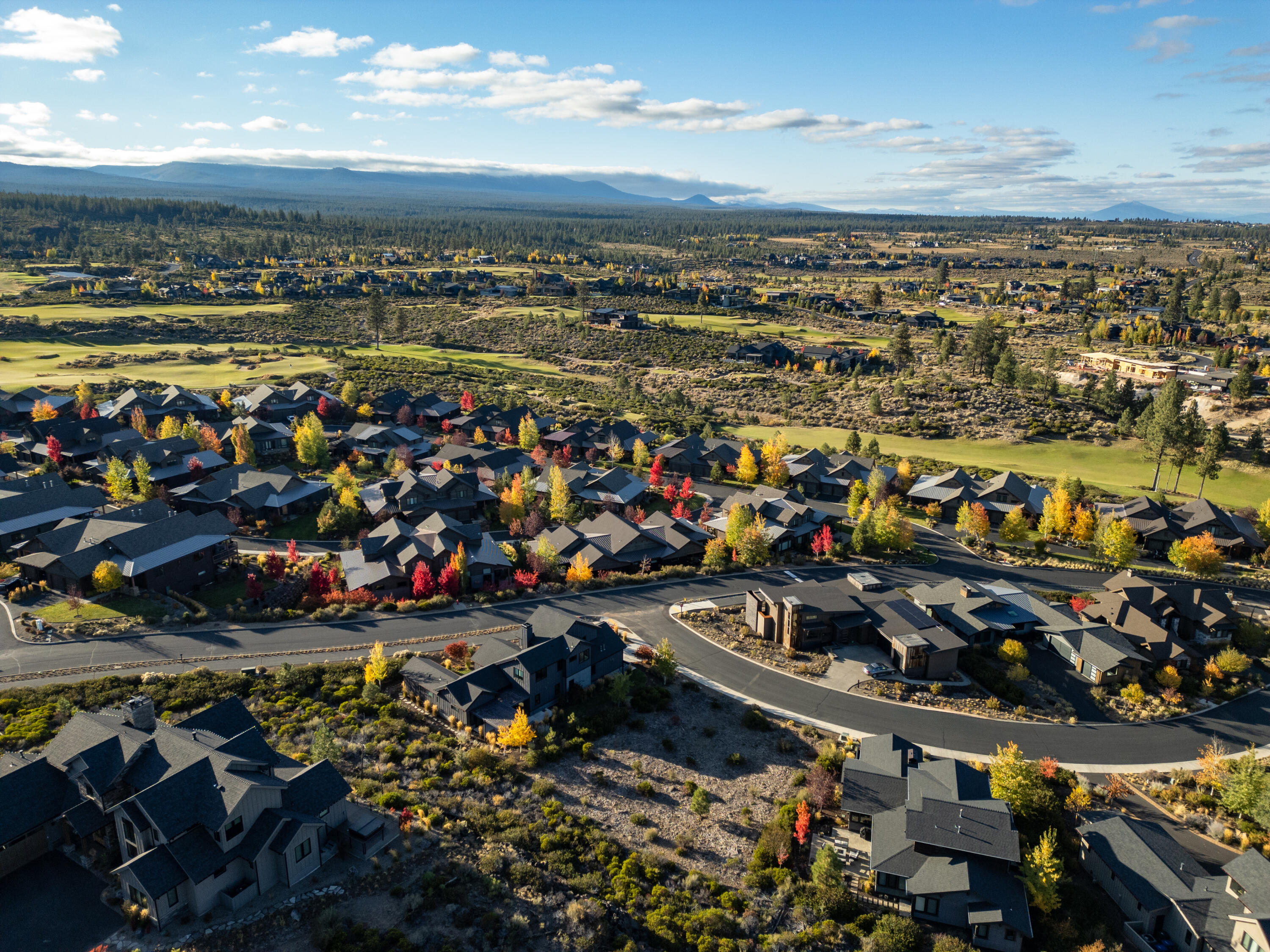 61354 Lost Hollow Loop, Bend