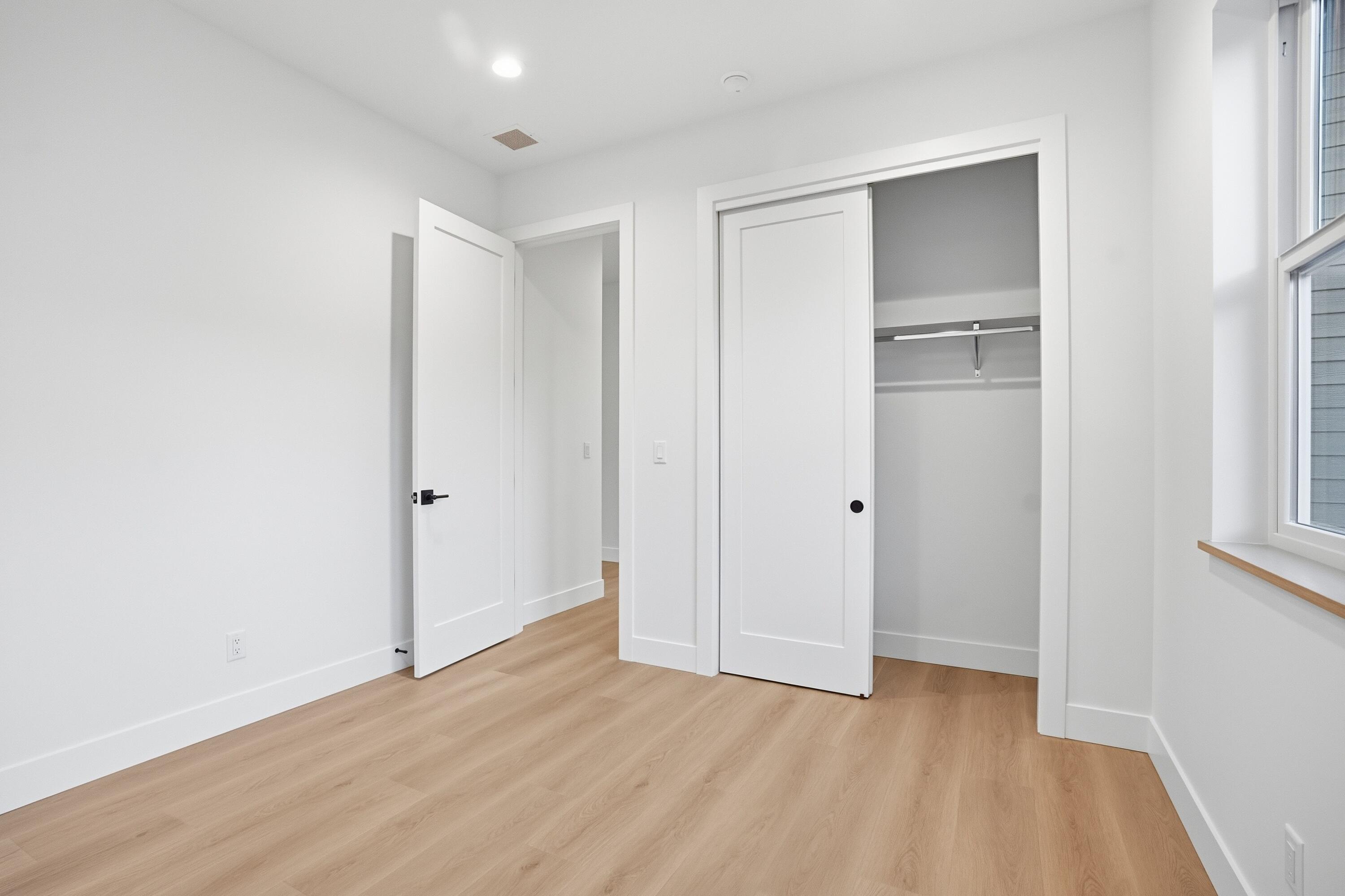 3329 NW Leavitt Lane