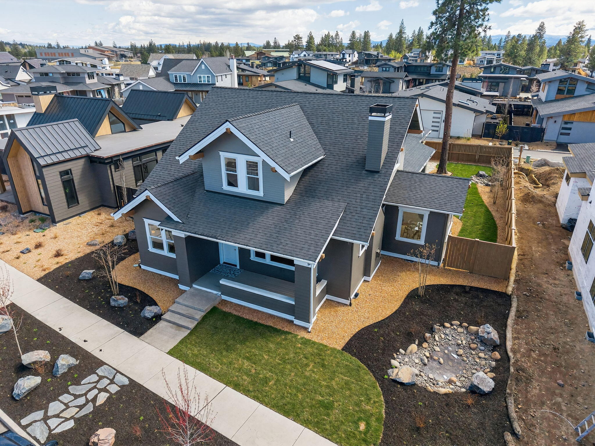 3329 NW Leavitt Lane