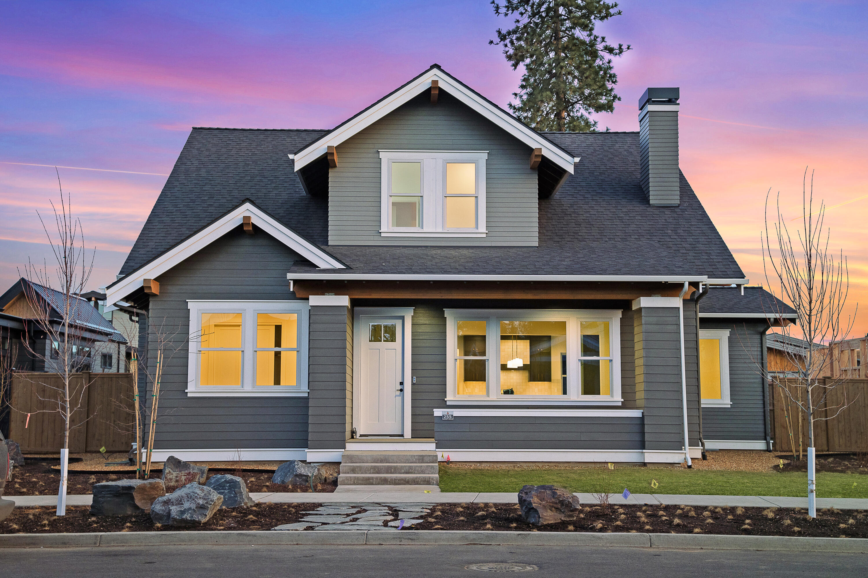 3329 NW Leavitt Lane