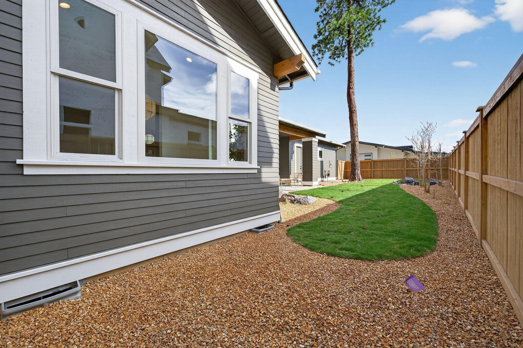 3329 NW Leavitt Lane