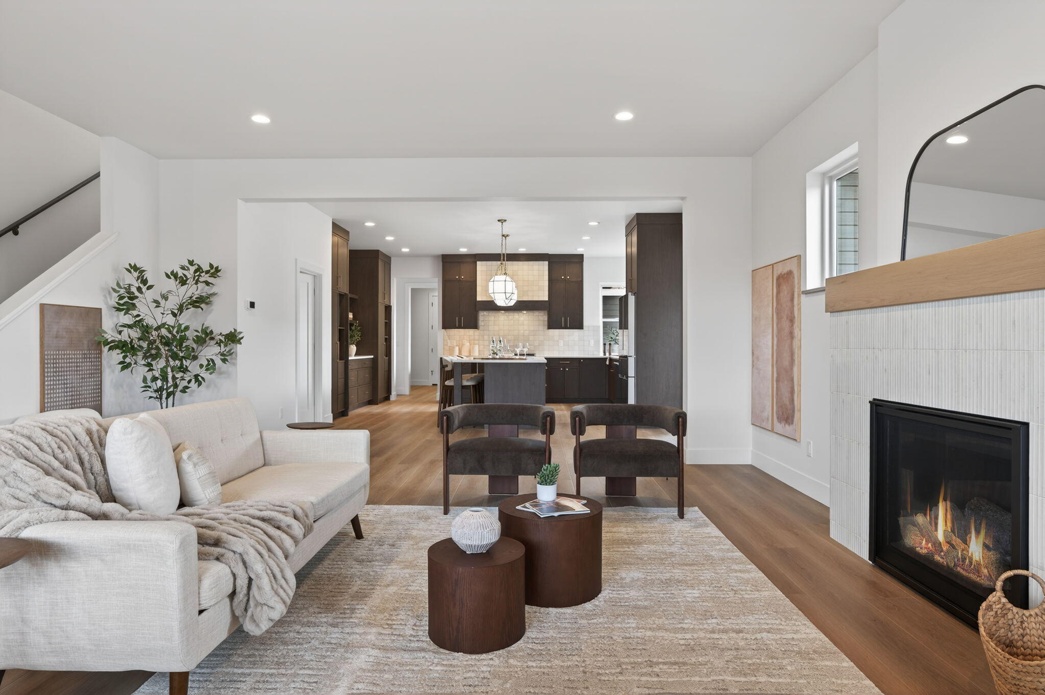 3329 NW Leavitt Lane