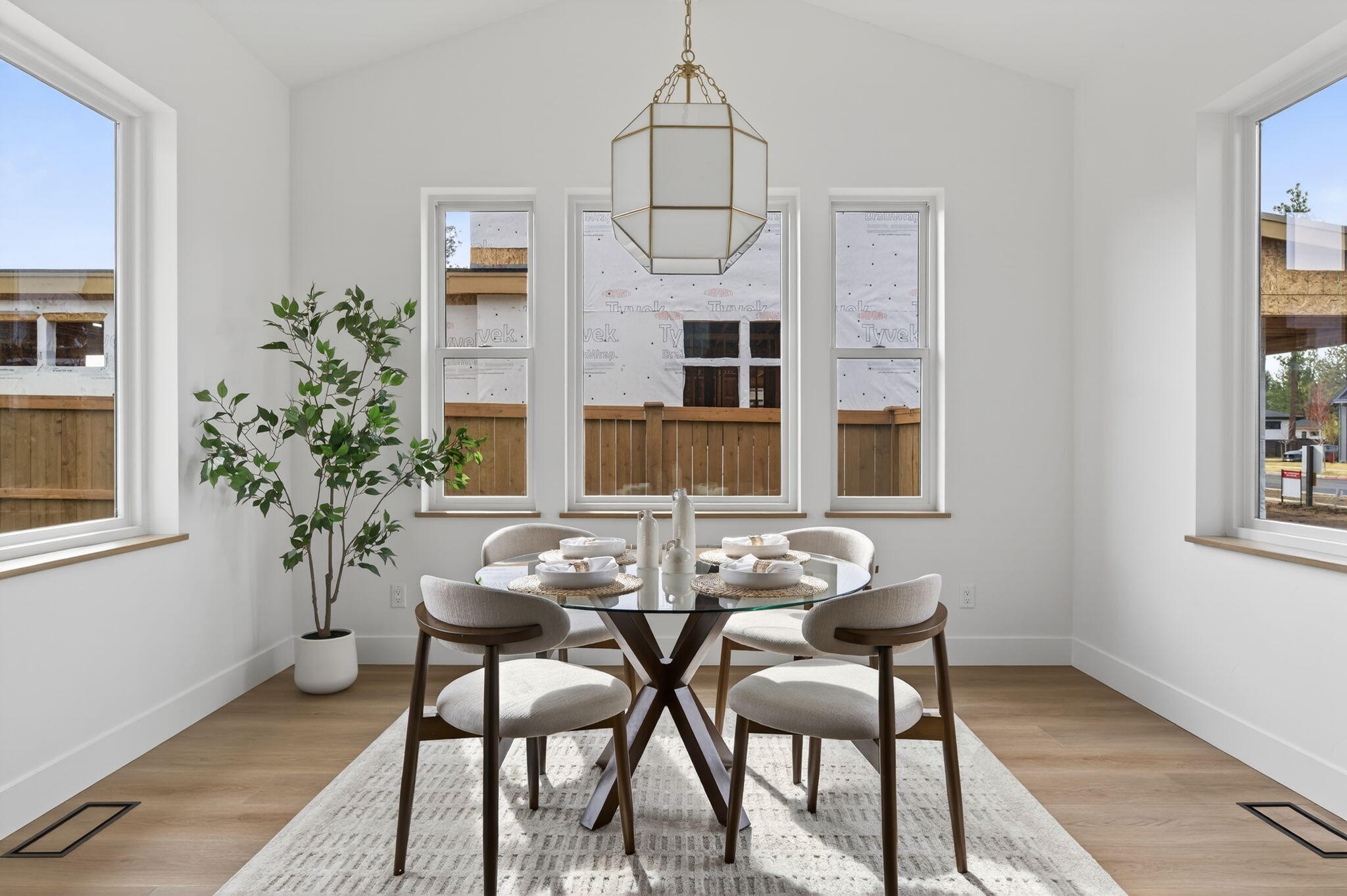 3329 NW Leavitt Lane