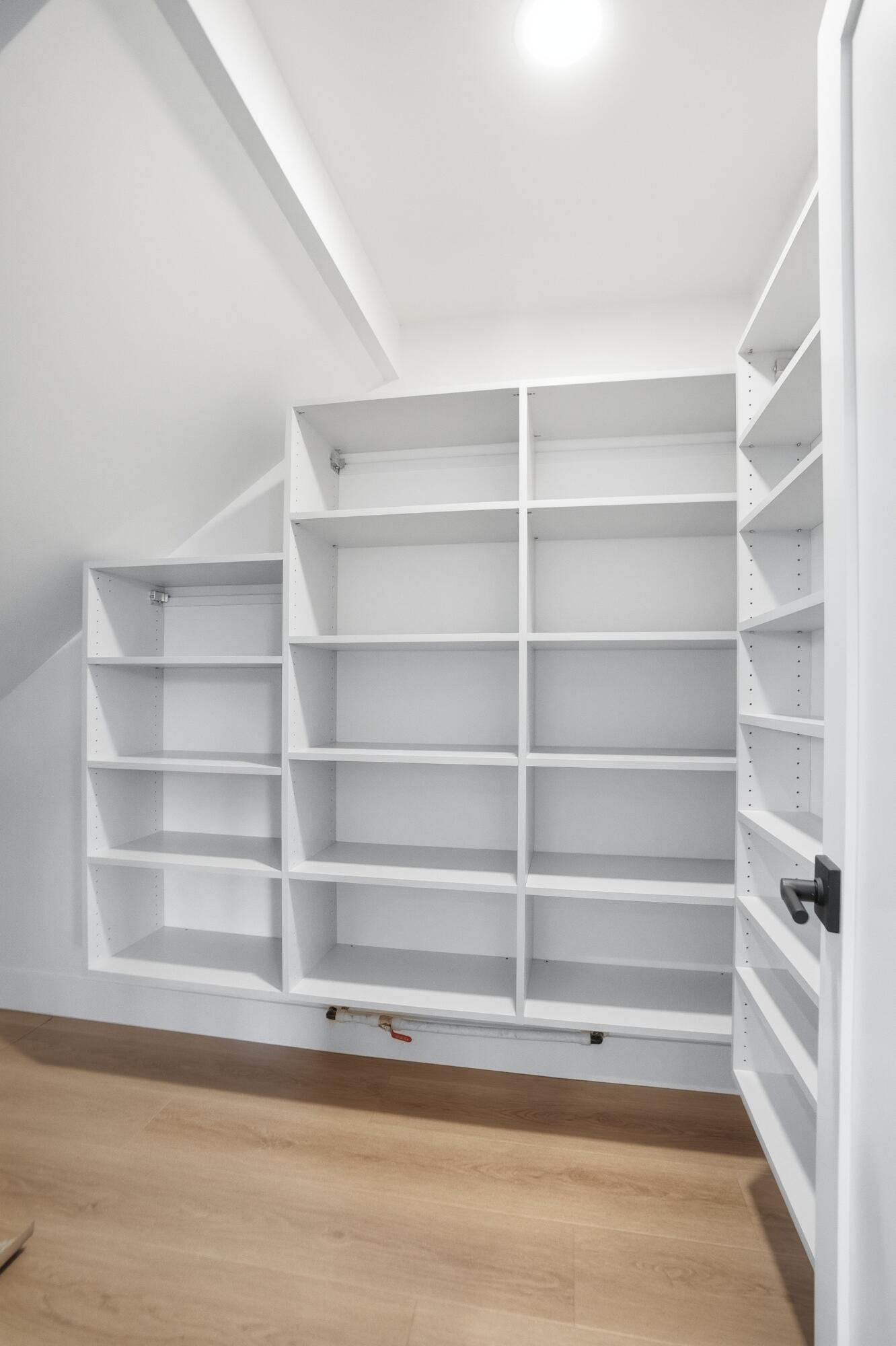 3329 NW Leavitt Lane