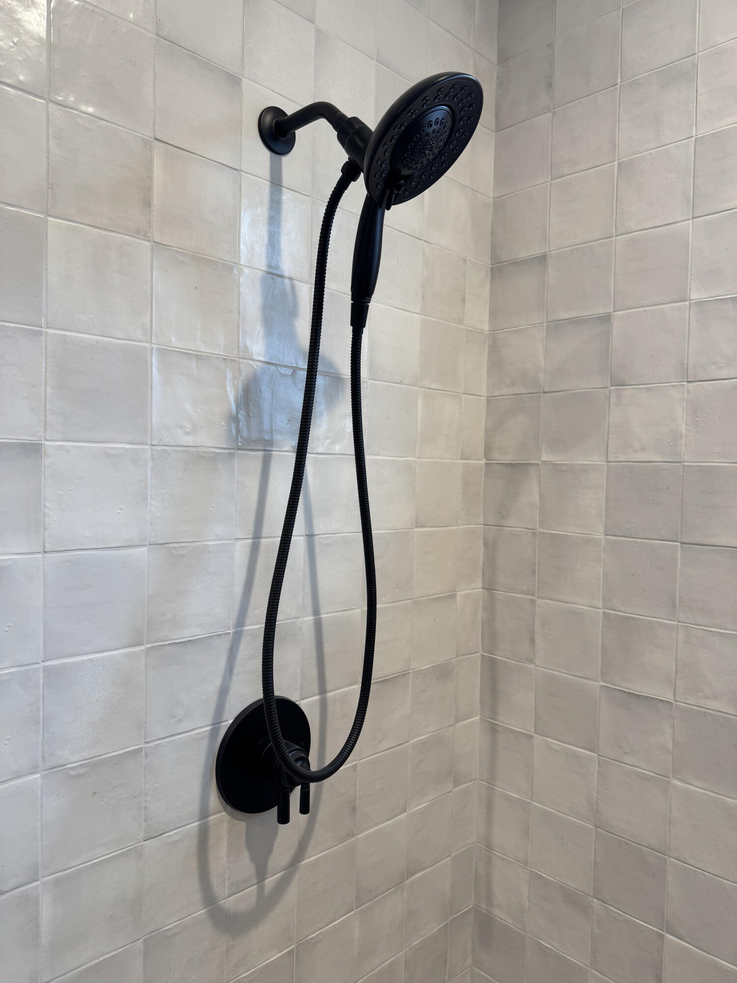 3329 NW Leavitt Lane