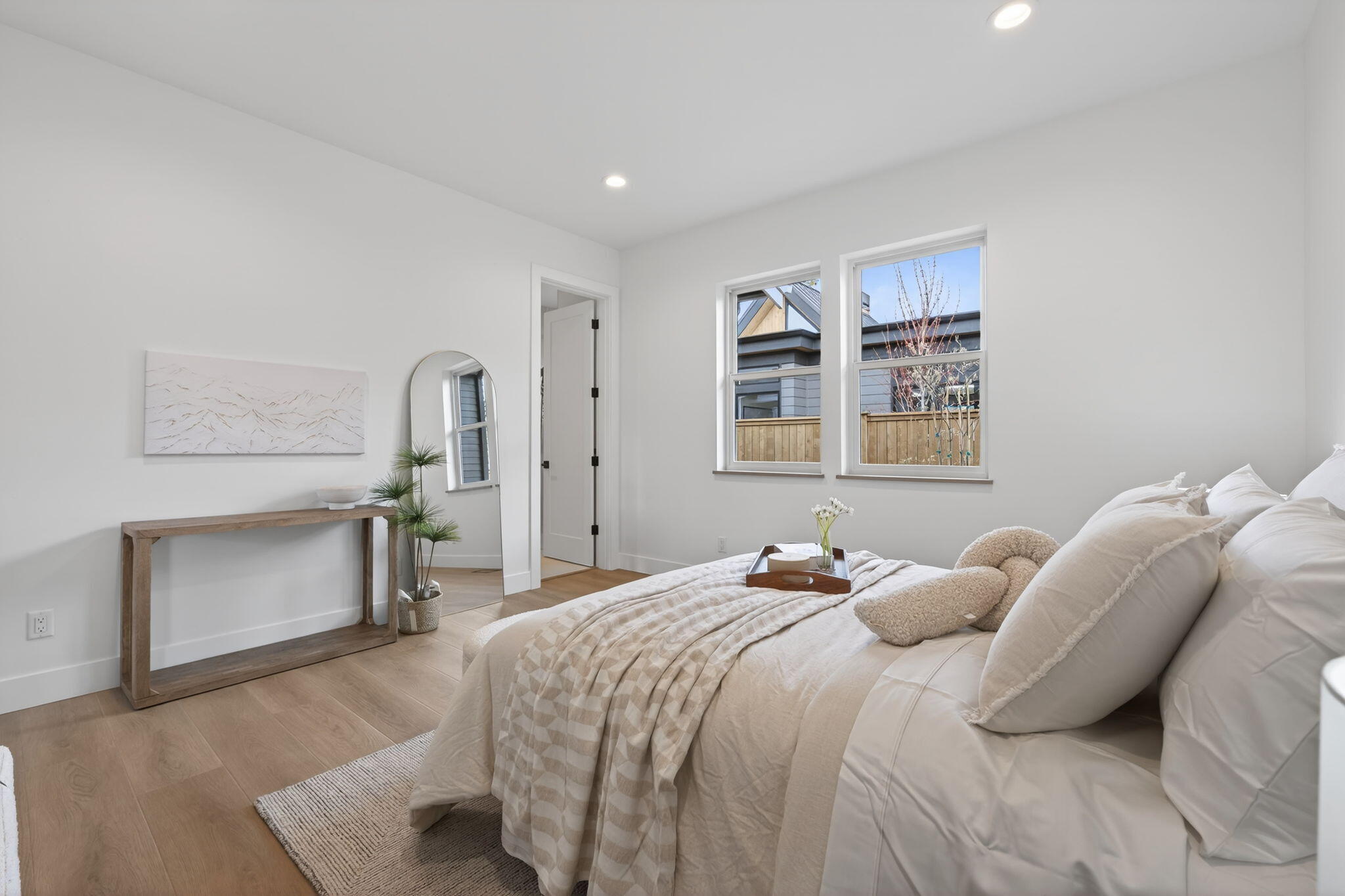 3329 NW Leavitt Lane