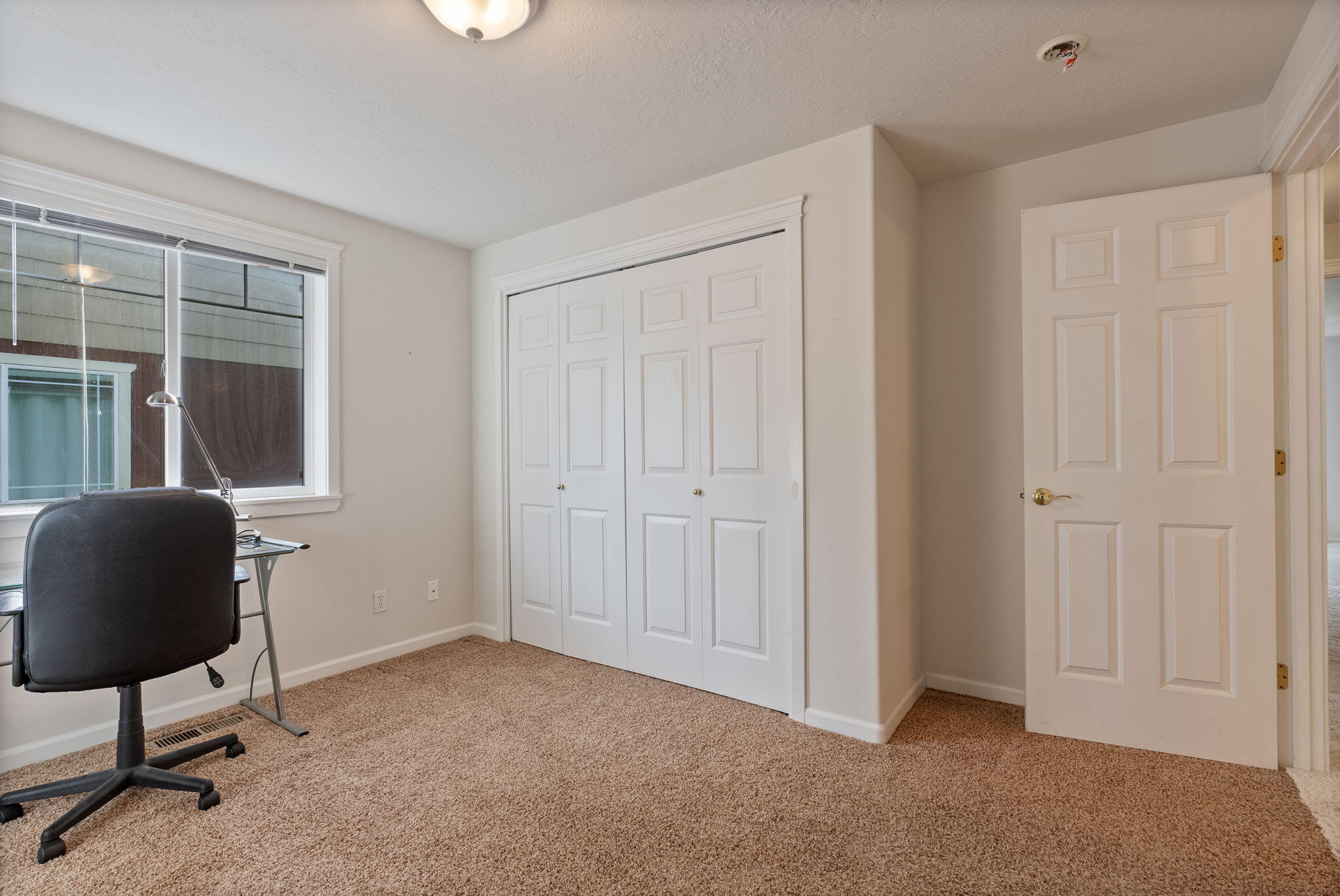 2627 NW Rainbow Ridge Drive