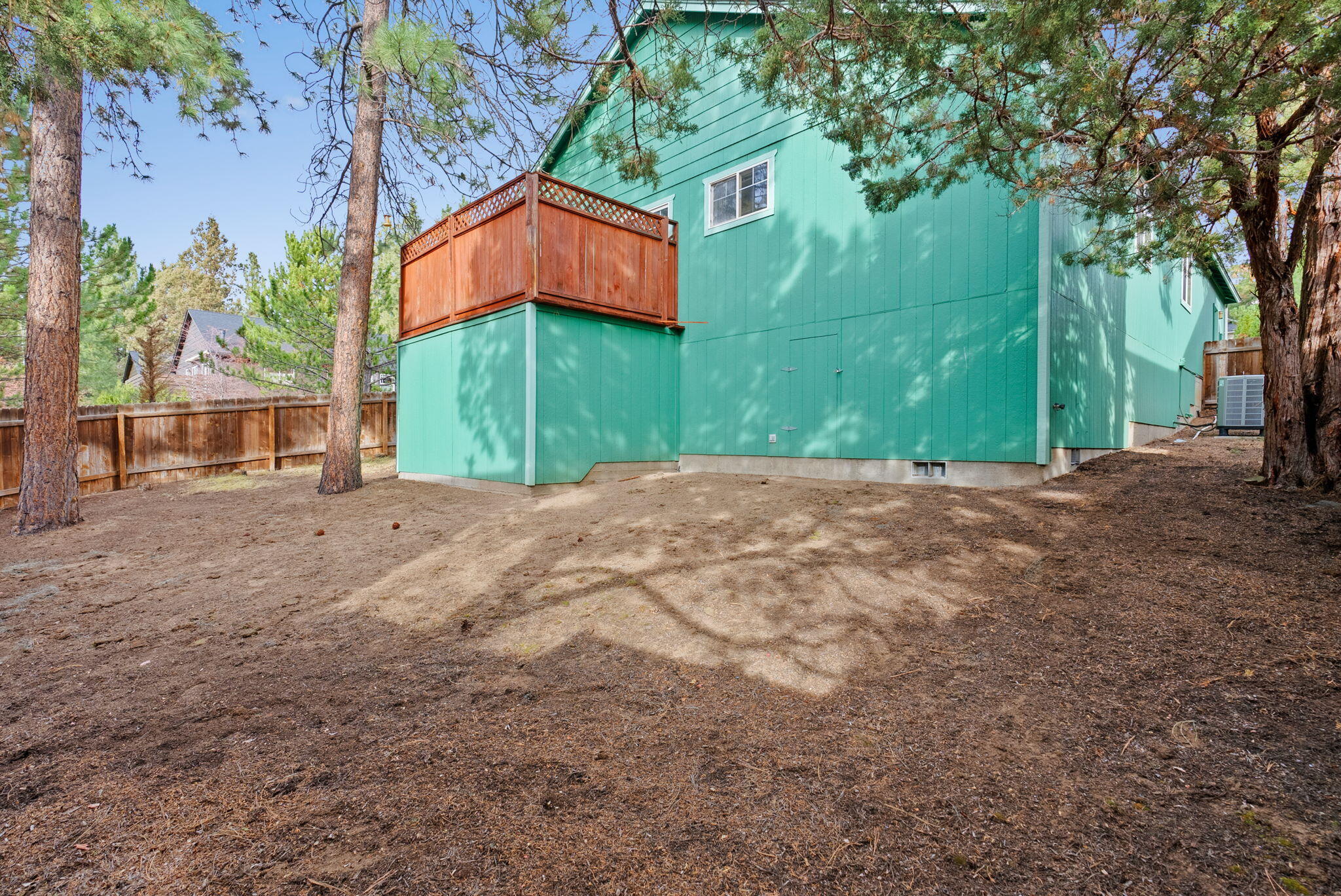 2627 NW Rainbow Ridge Drive