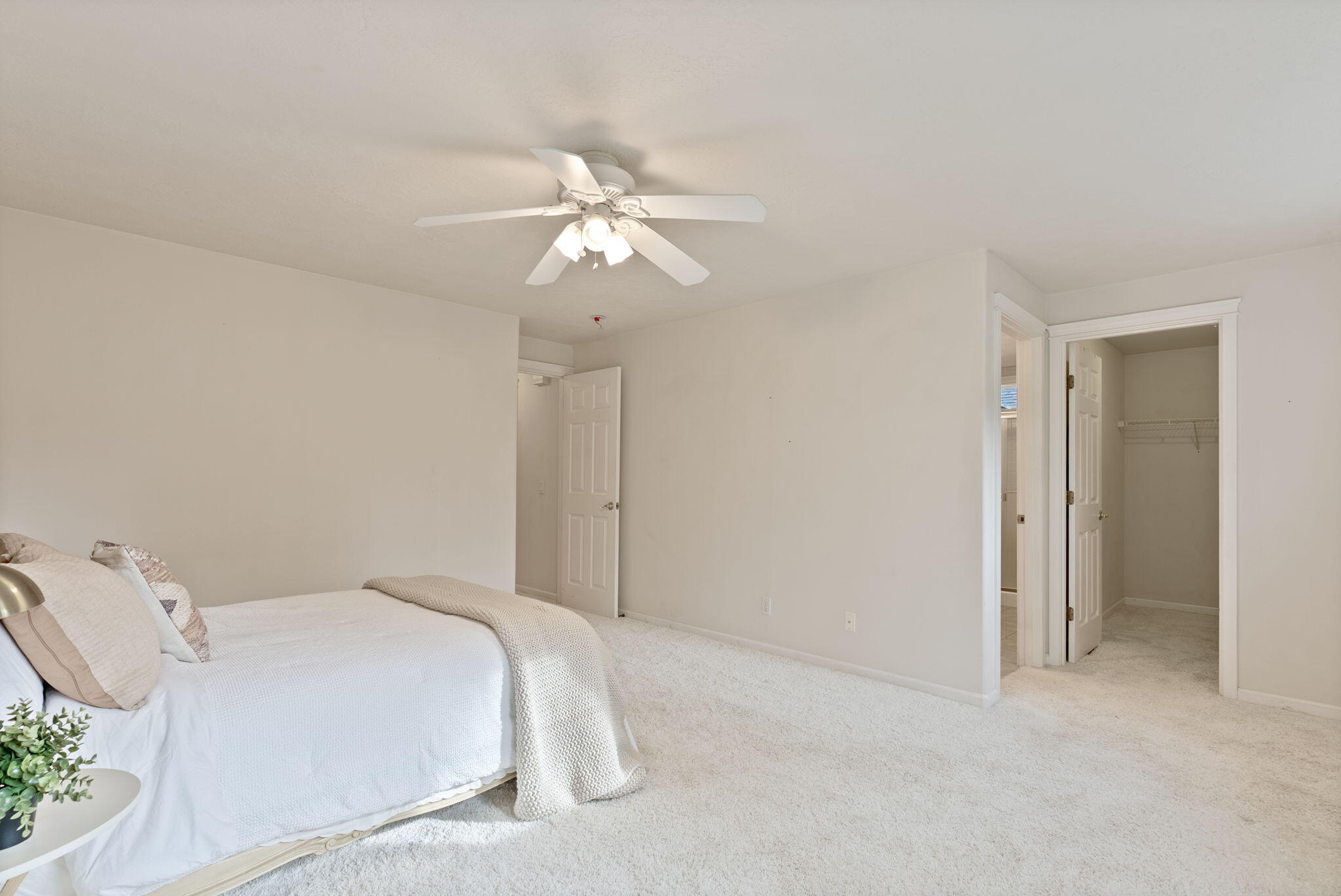 2627 NW Rainbow Ridge Drive