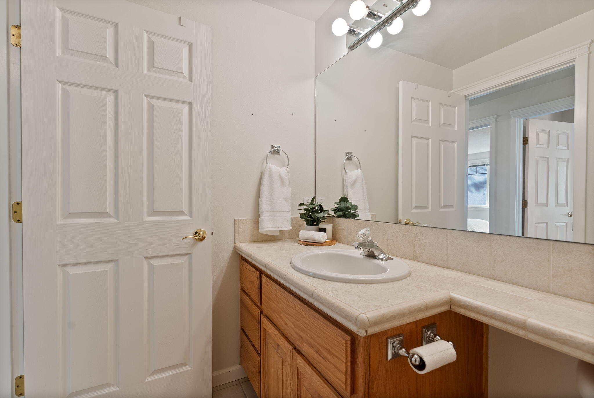 2627 NW Rainbow Ridge Drive