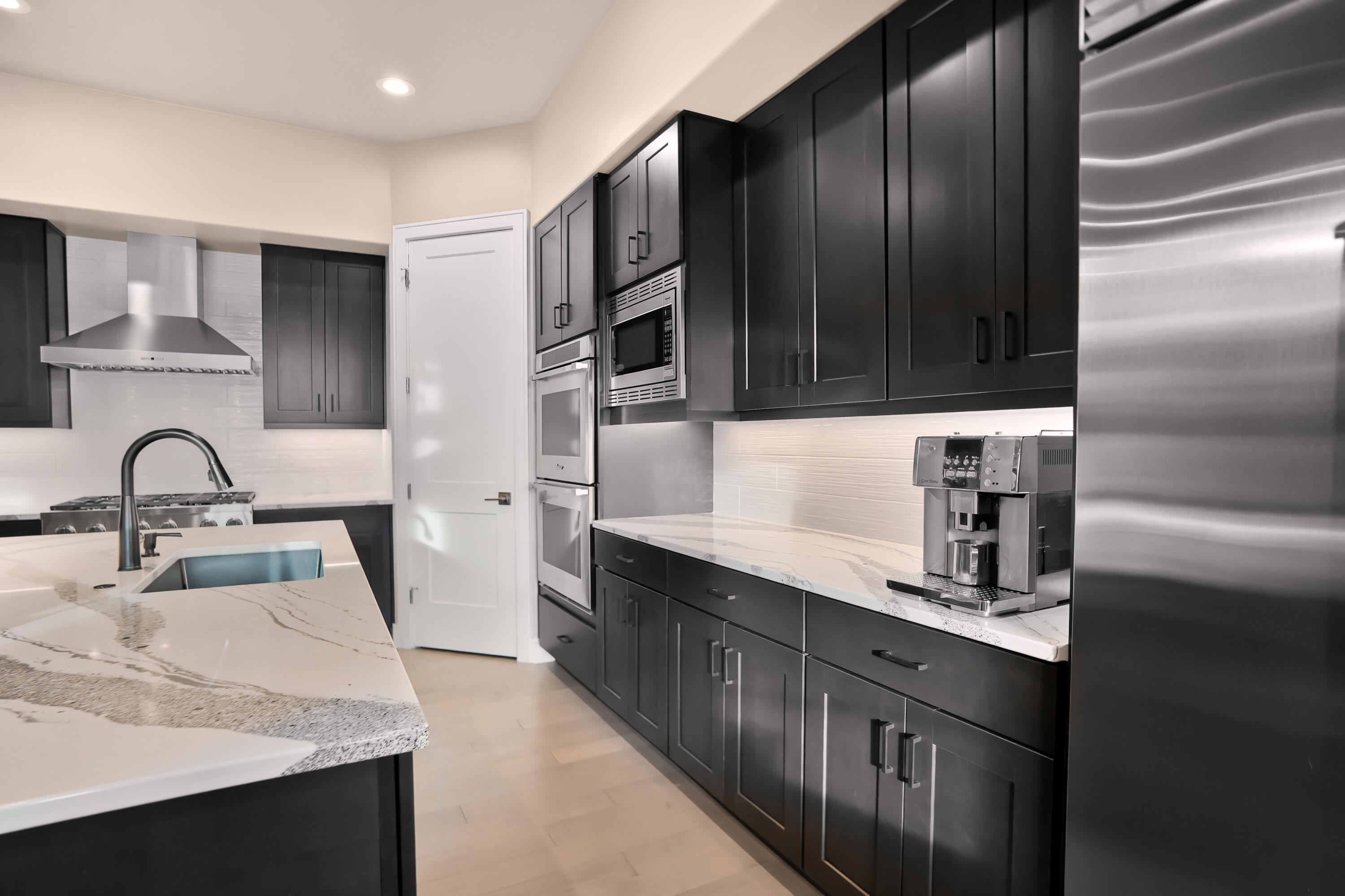 61547 Hosmer Lake Drive