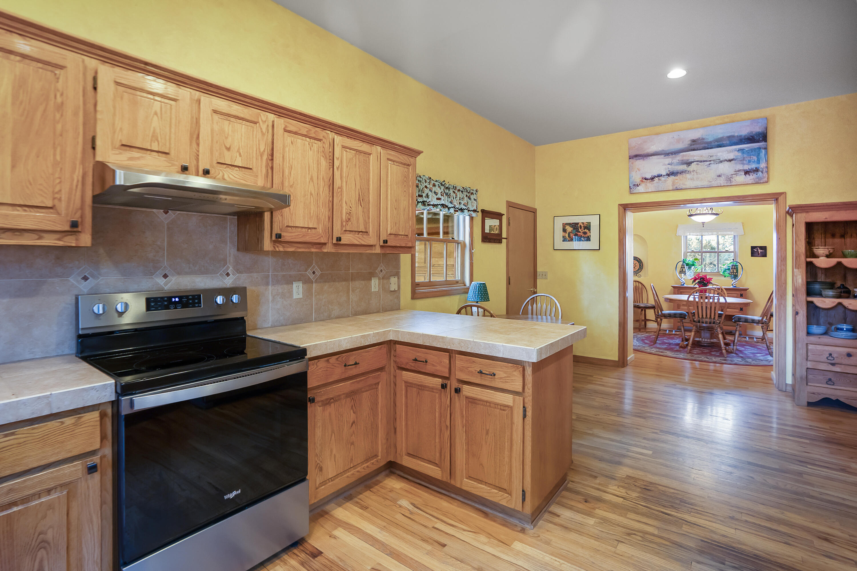 64742 Sylvan Loop