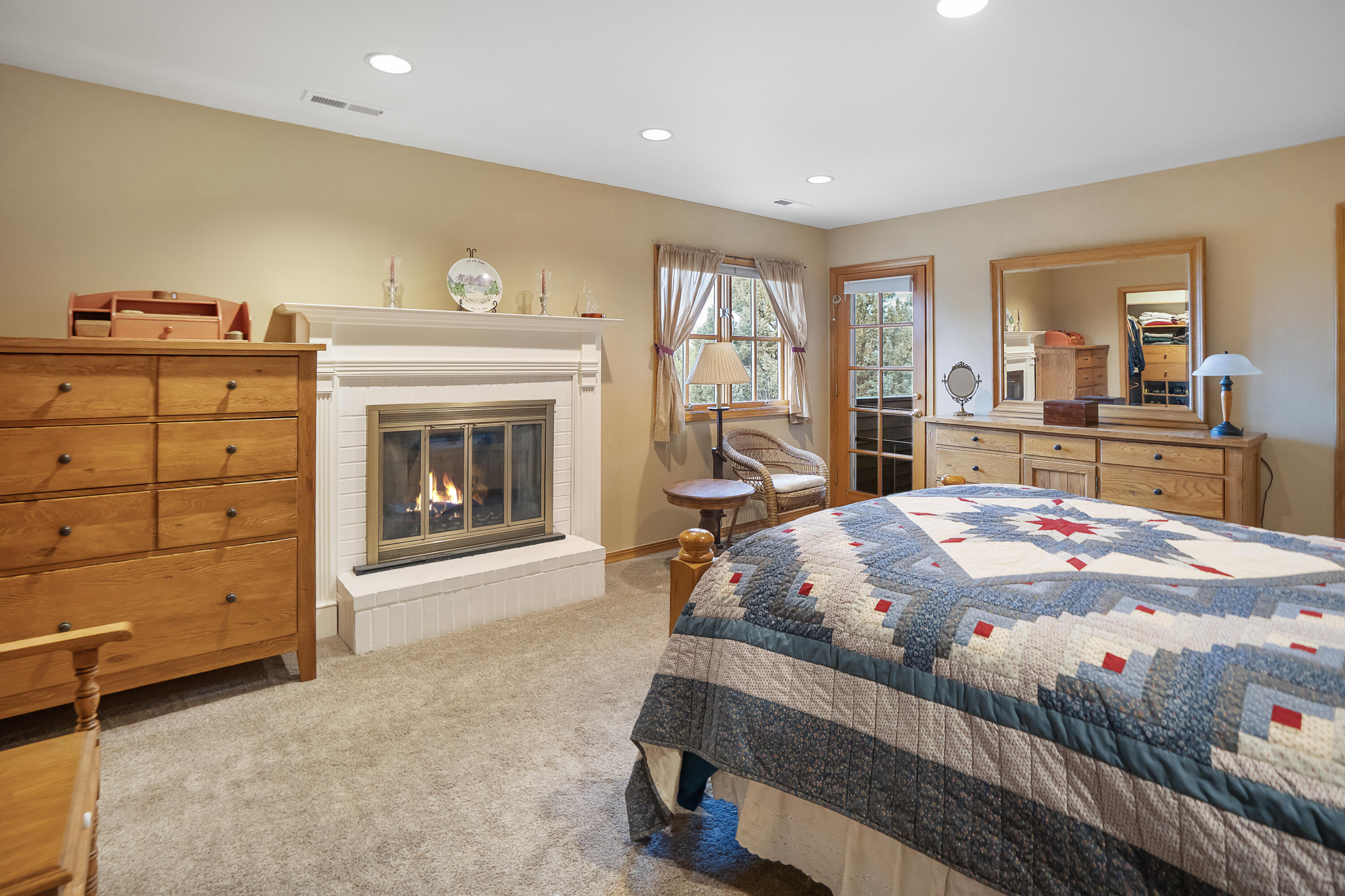 64742 Sylvan Loop