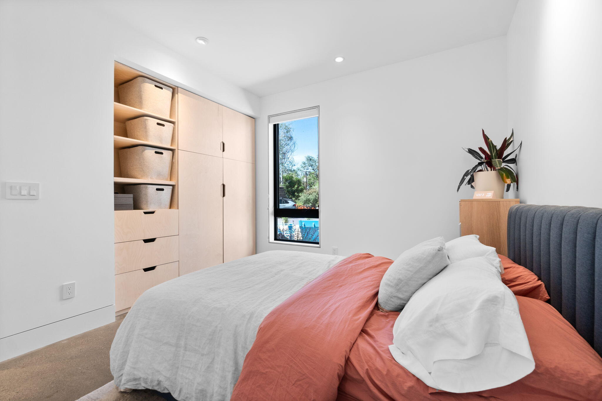 15 NW St Helens Place, # 1 & #2