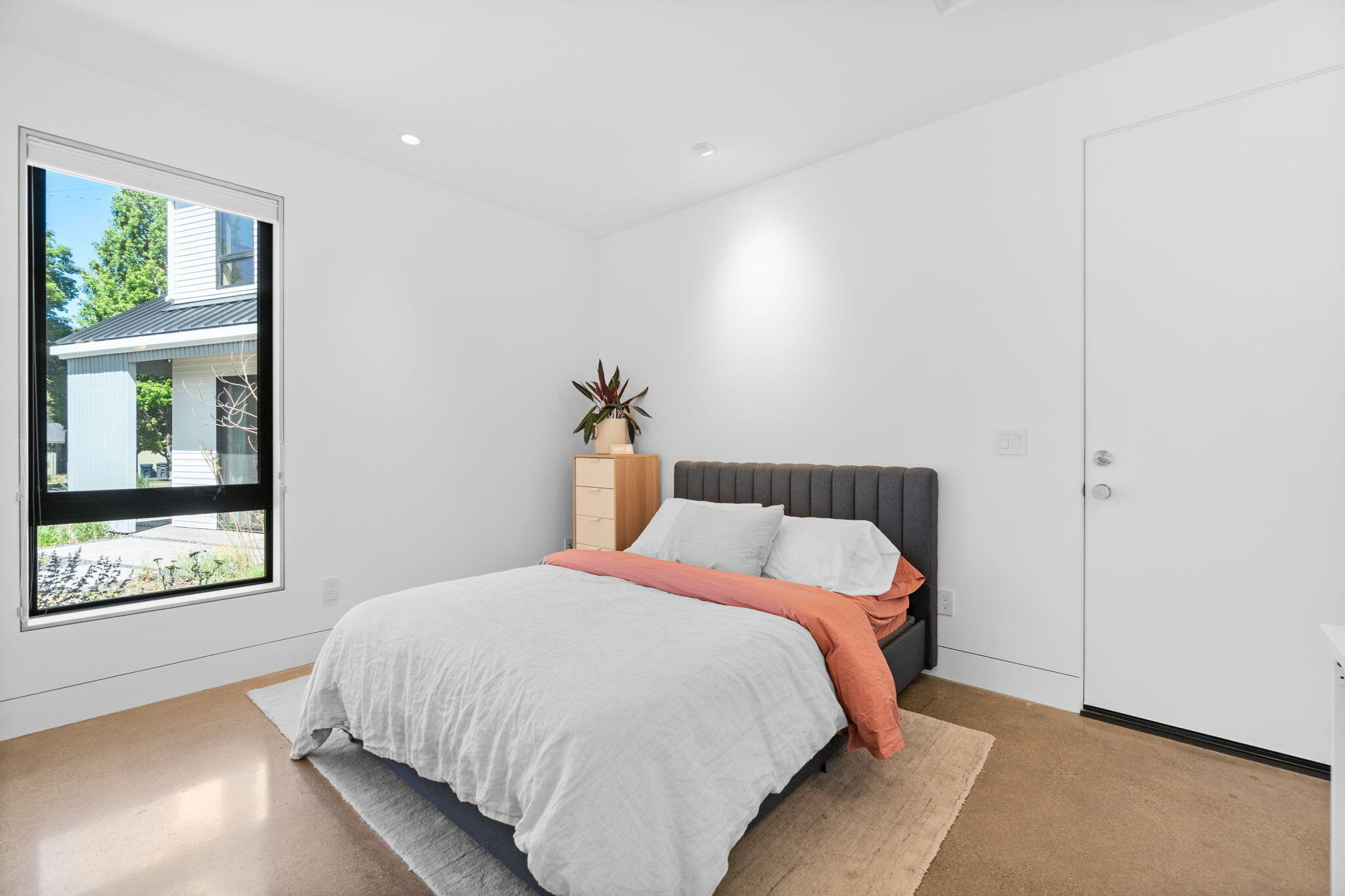 15 NW St Helens Place, # 1 & #2