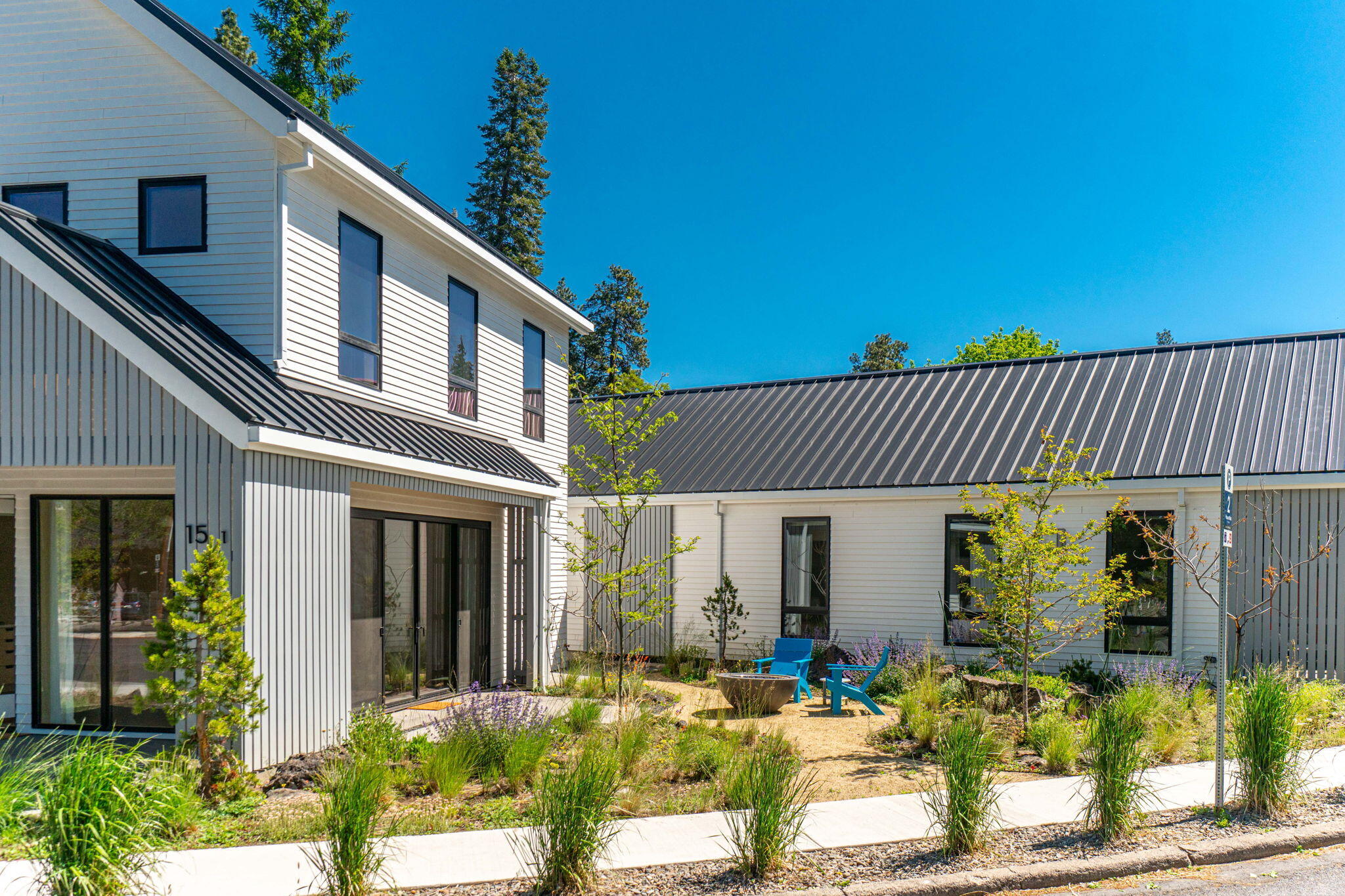 15 NW St Helens Place, # 1 & #2