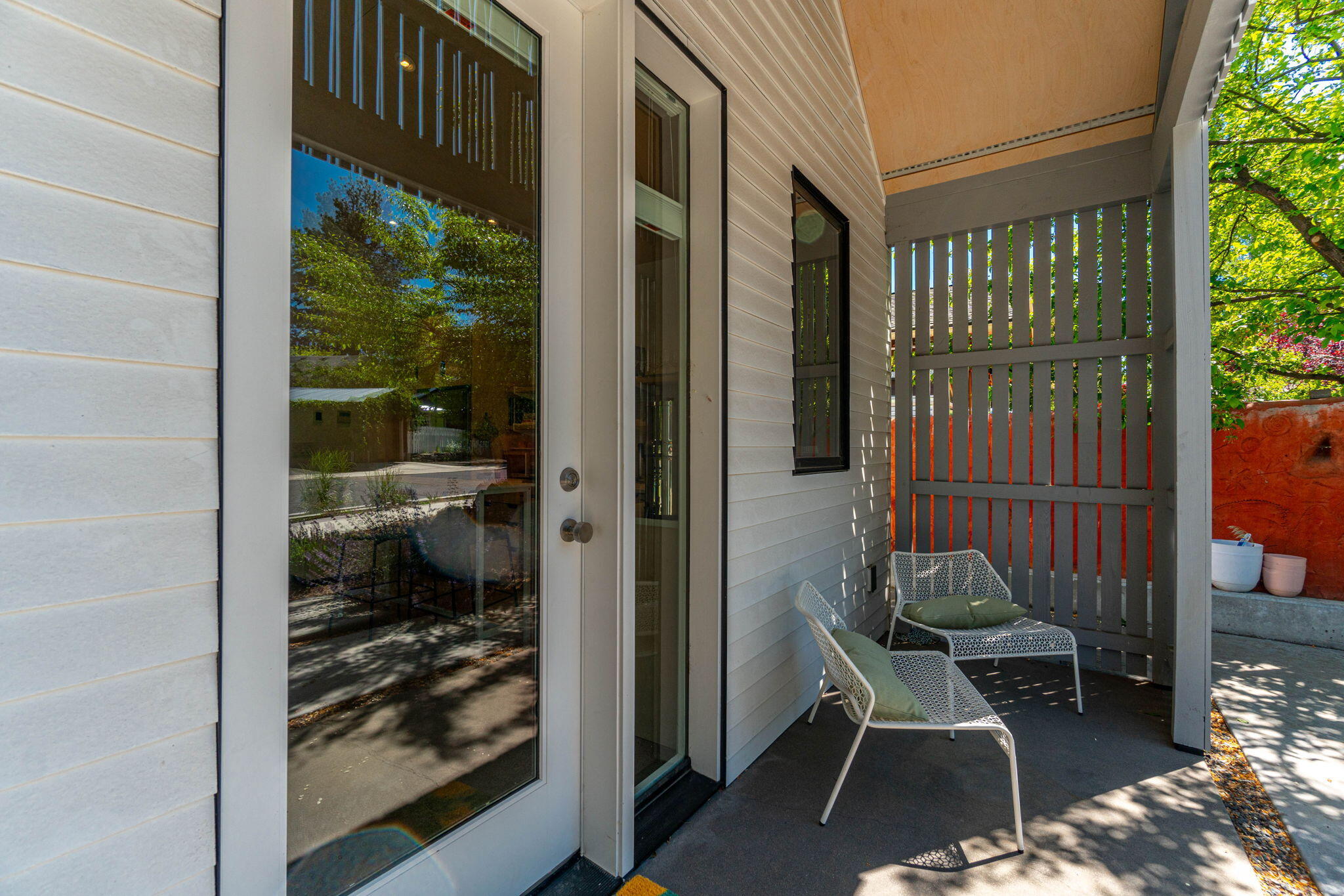15 NW St Helens Place, # 1 & #2