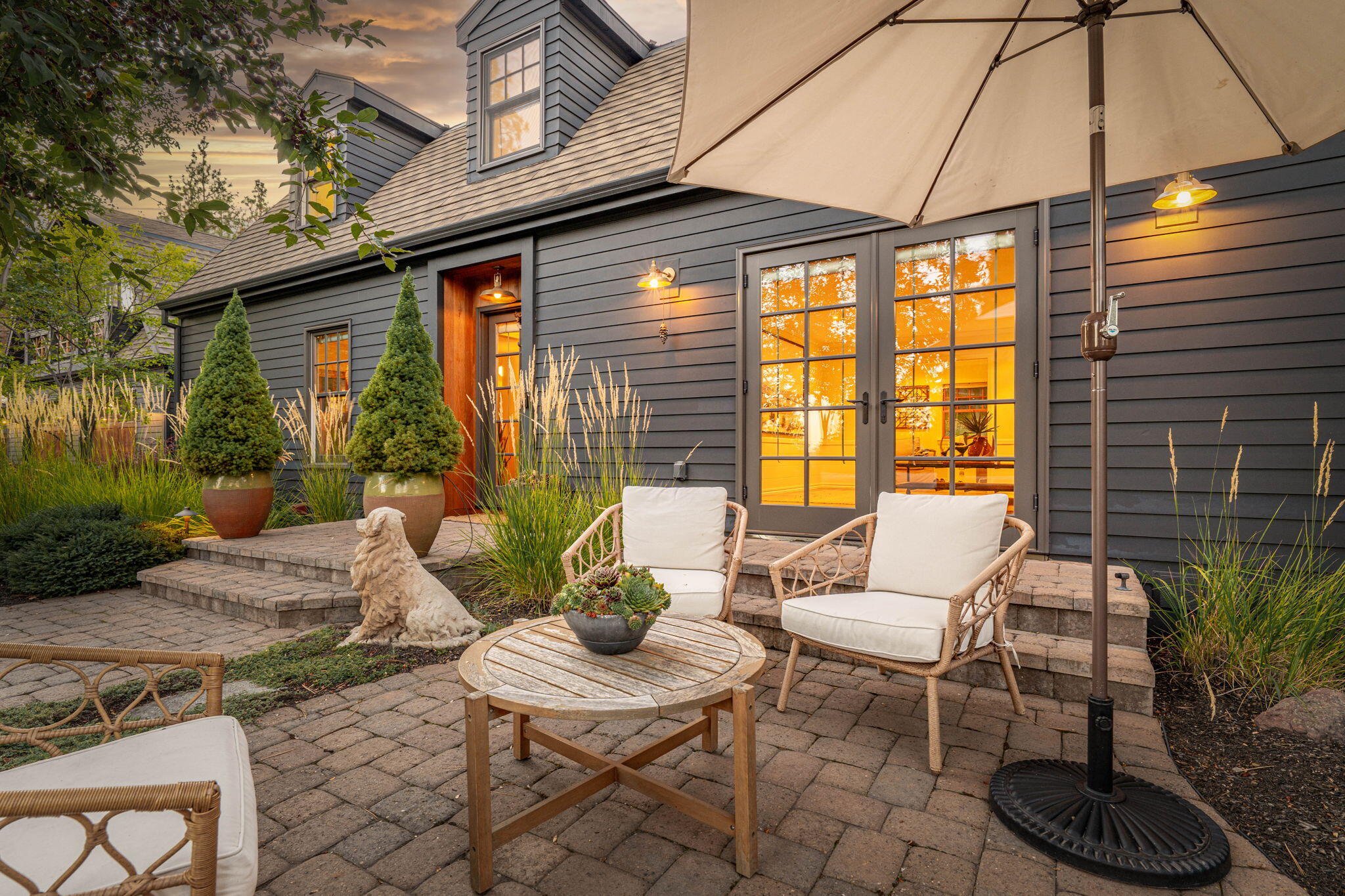 2256 NW Eastes Street