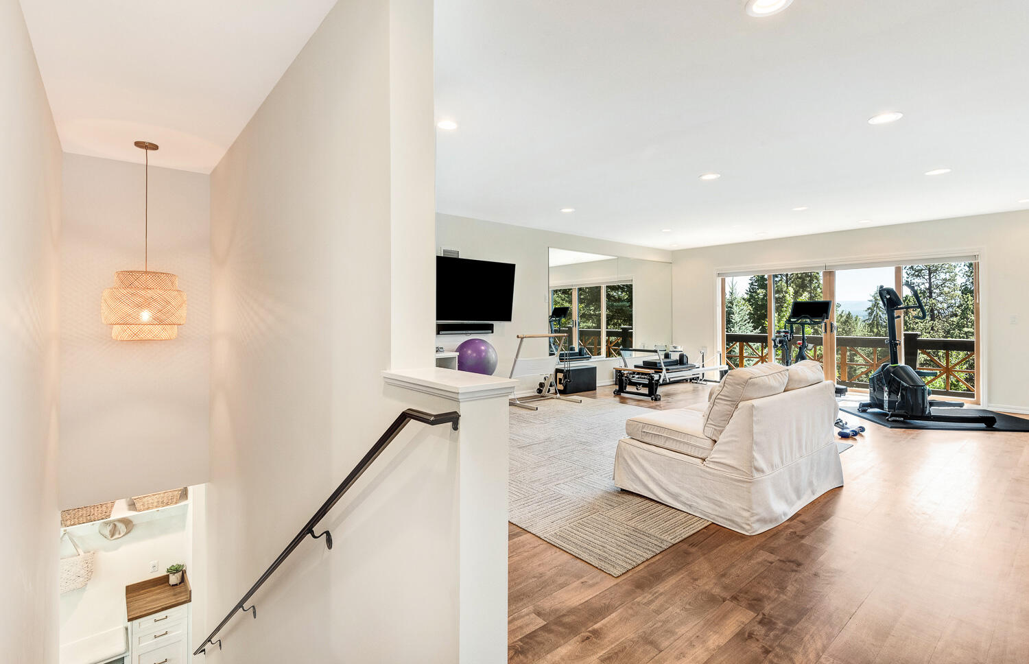 2256 NW Eastes Street