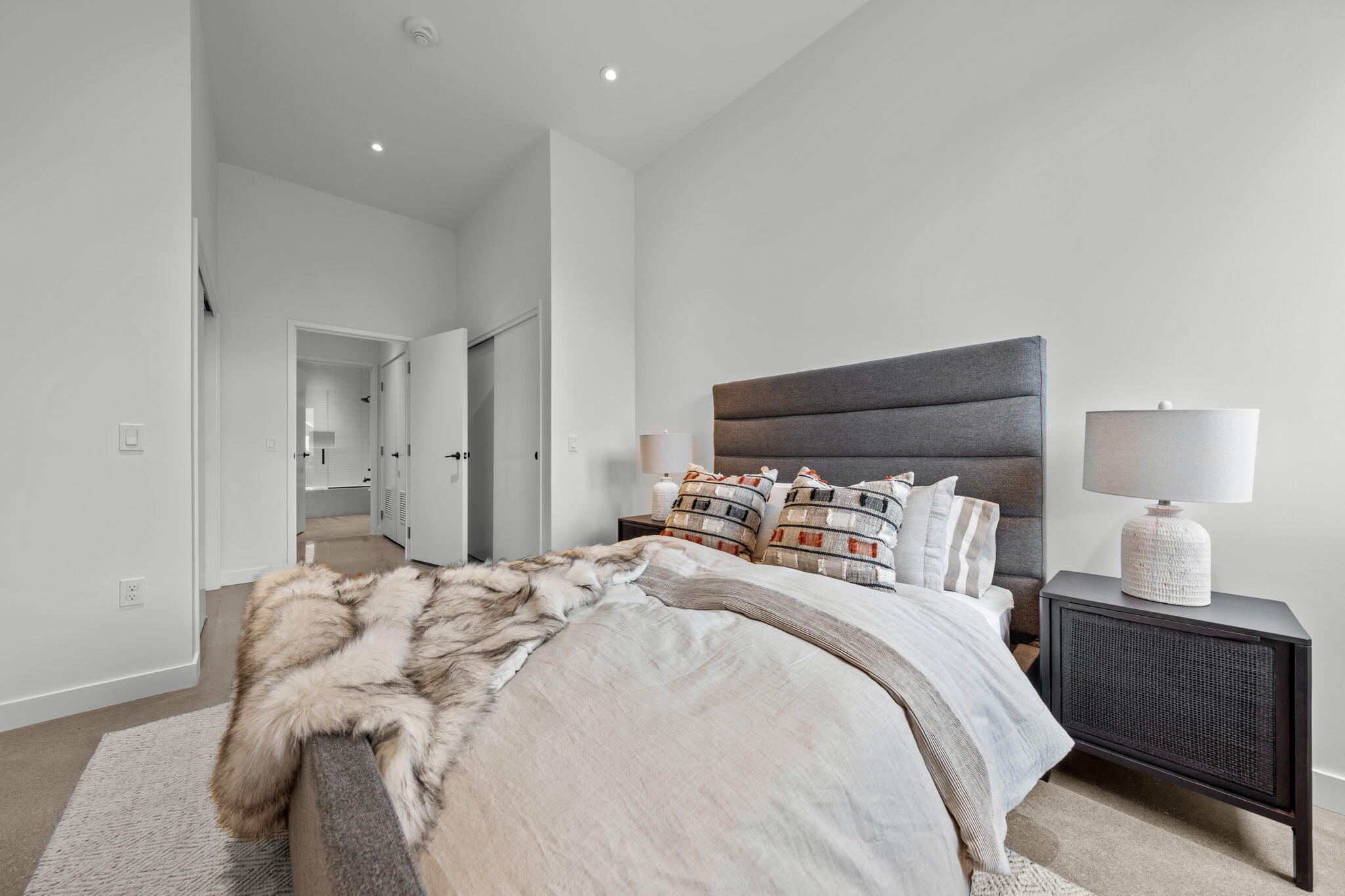 2745 NW Ordway Avenue, 108