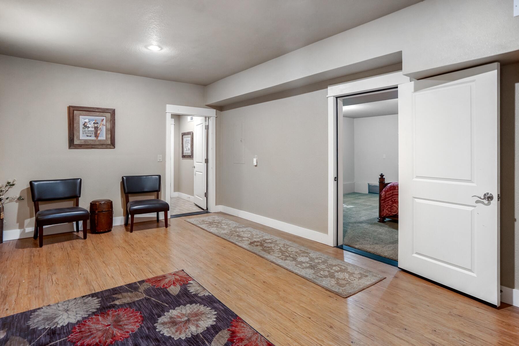 19672 Winter Wren Loop