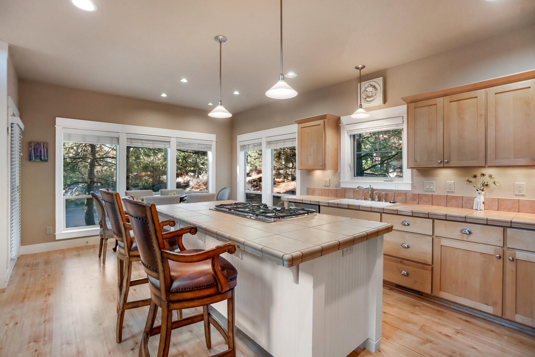 19672 Winter Wren Loop