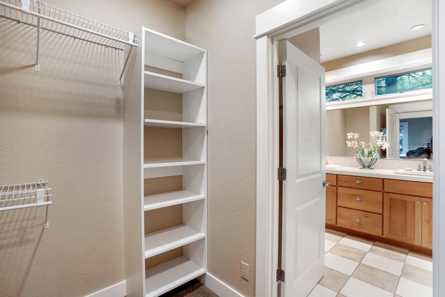 19672 Winter Wren Loop