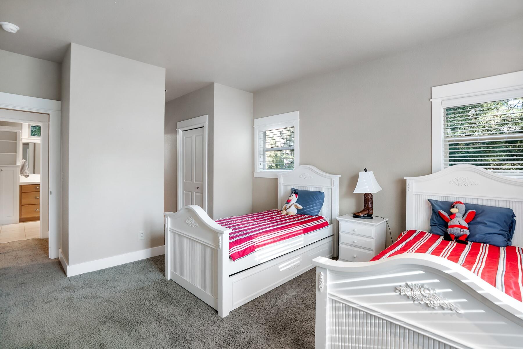 19672 Winter Wren Loop