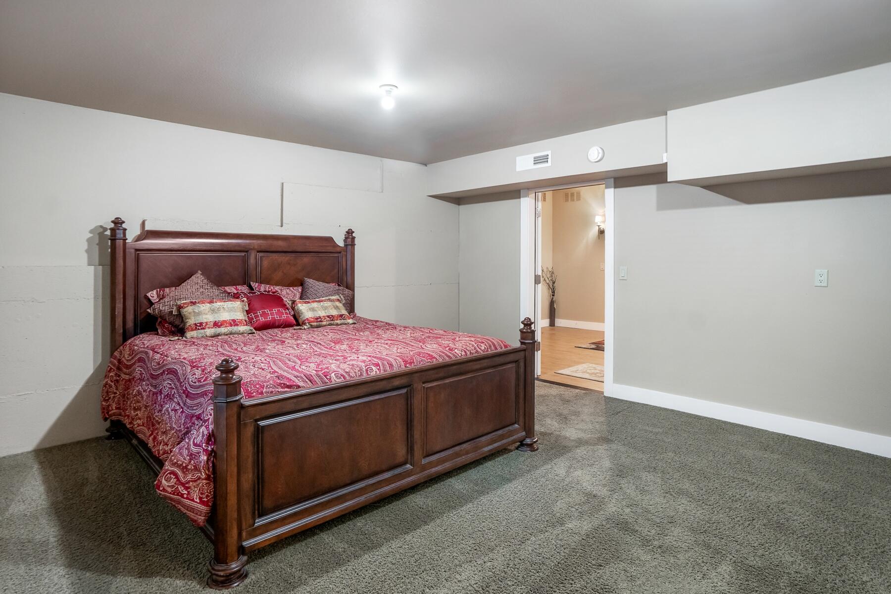 19672 Winter Wren Loop