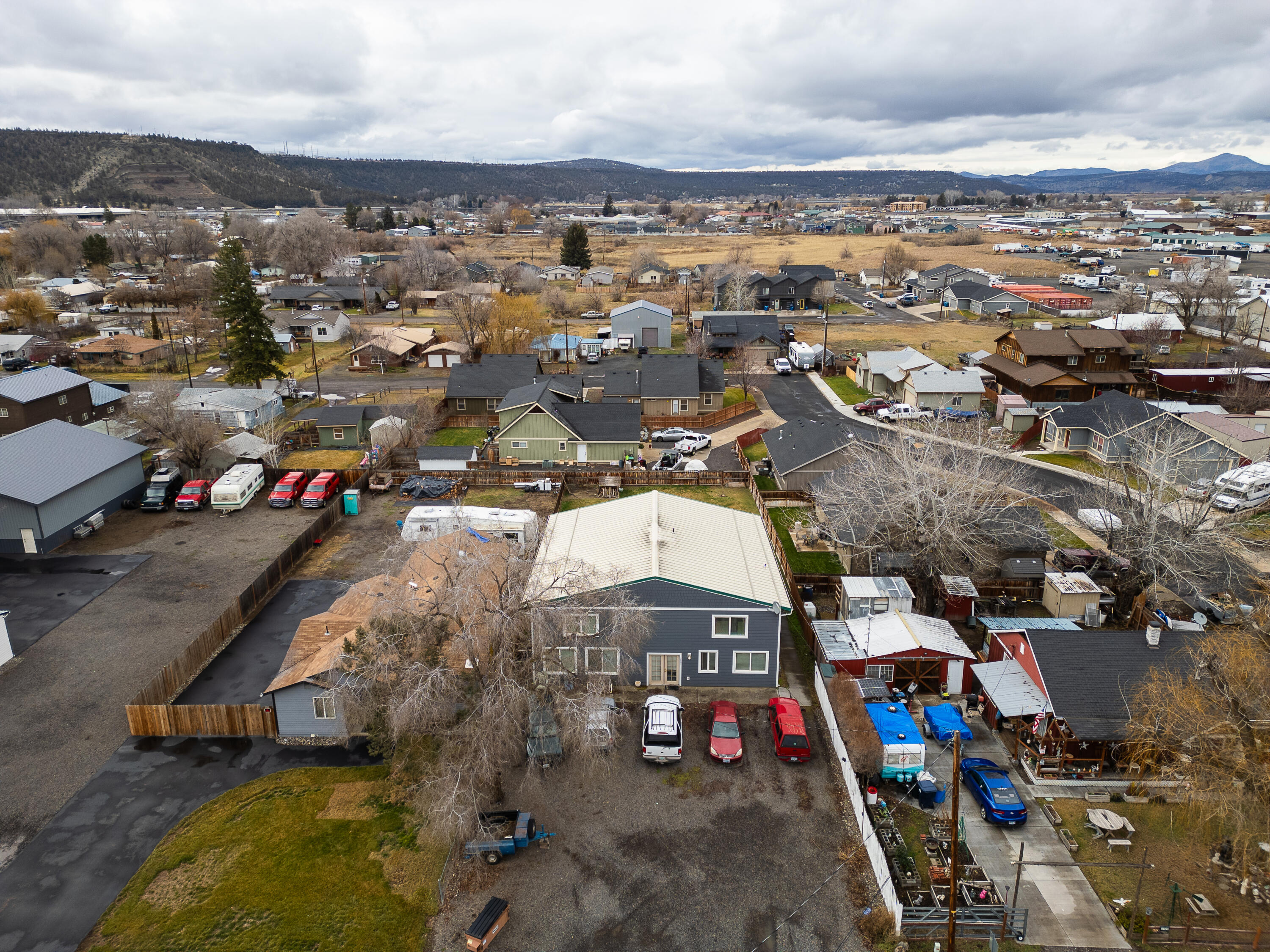 1505 NW Harwood Street