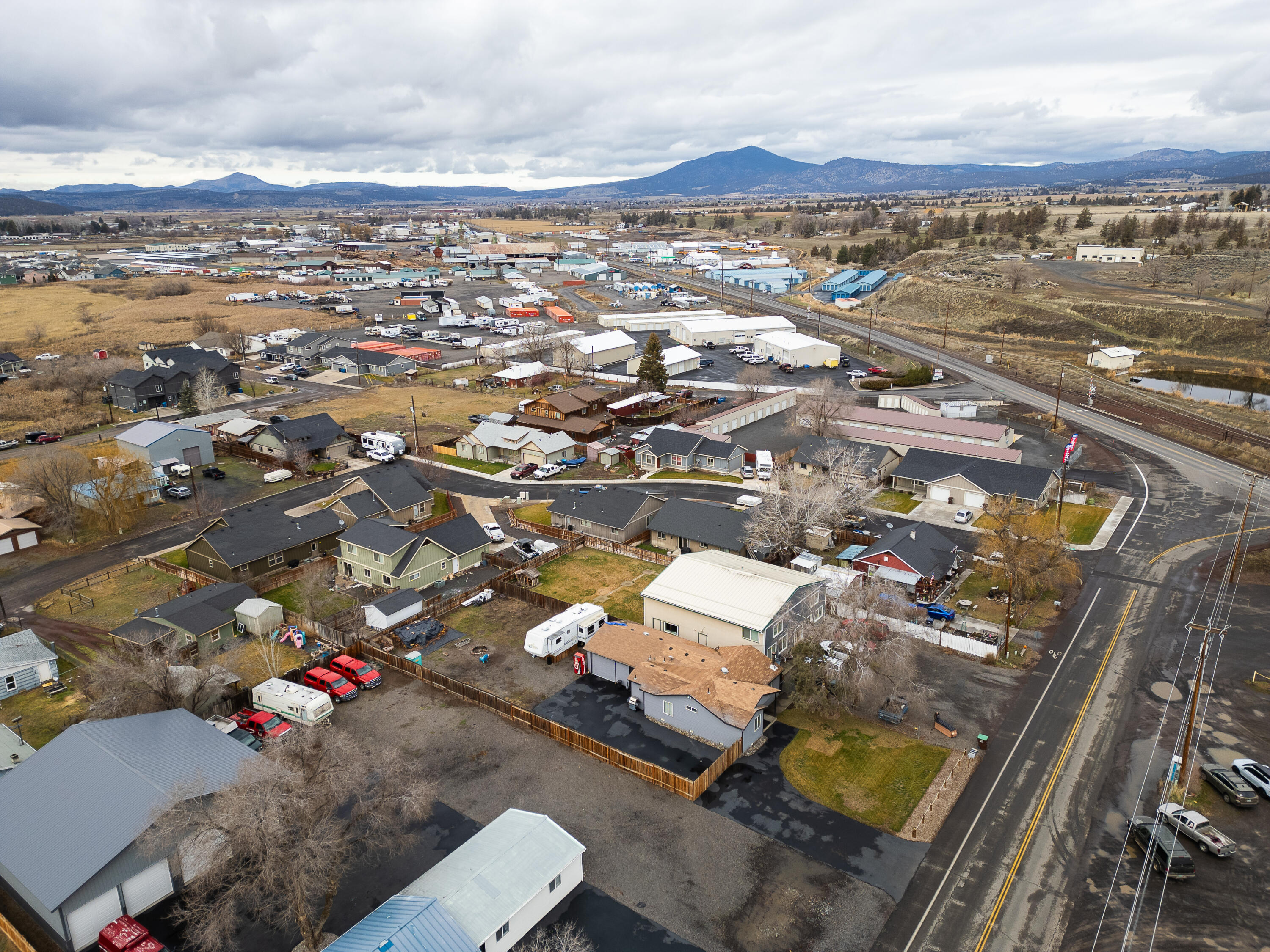 1505 NW Harwood Street