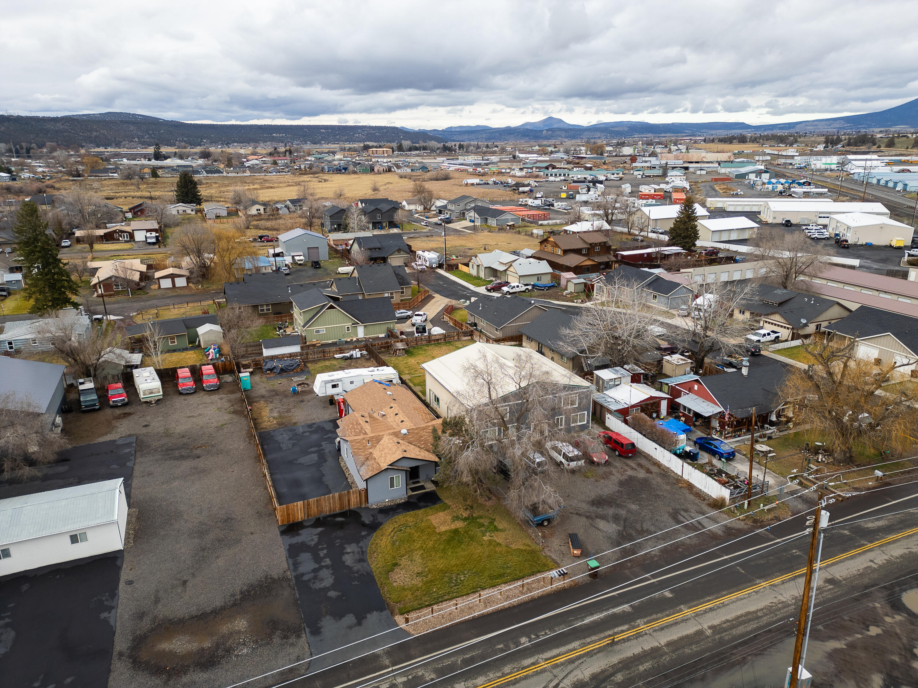 1505 NW Harwood Street