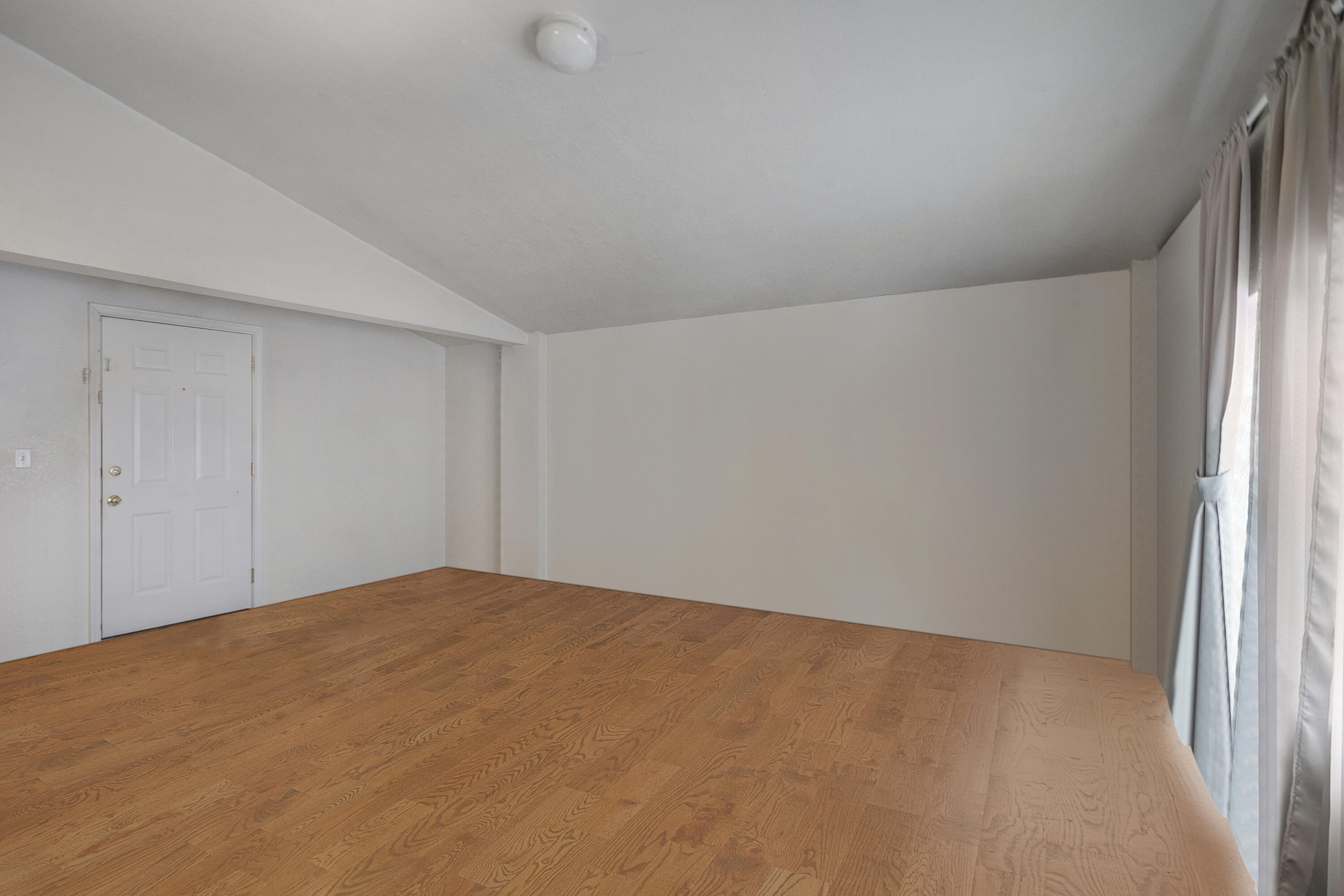 1505 NW Harwood Street