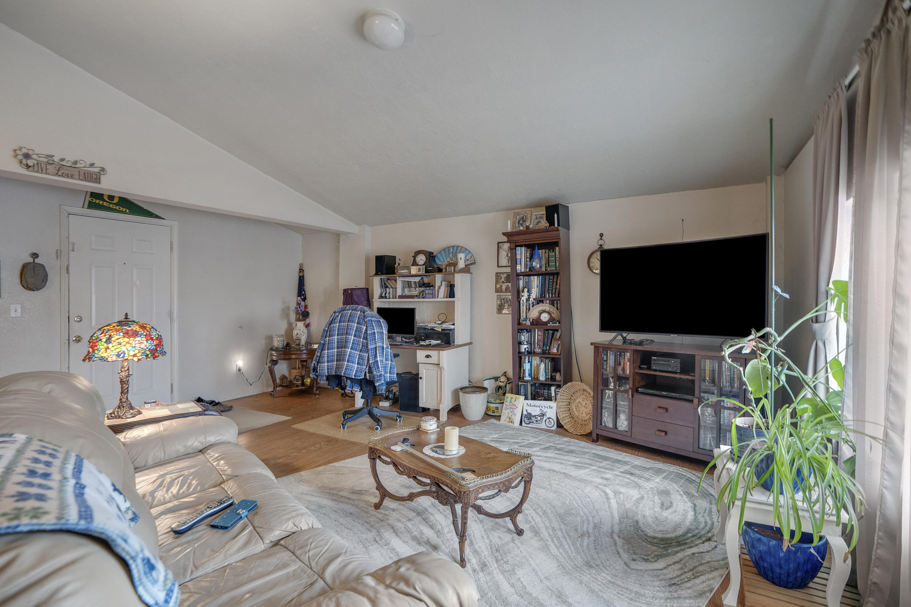 1505 NW Harwood Street