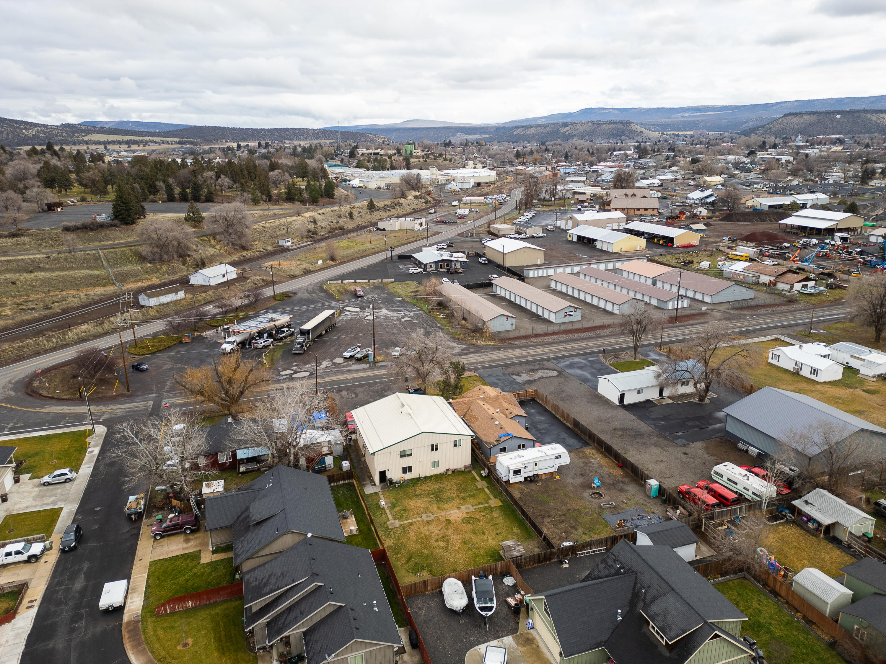 1505 NW Harwood Street