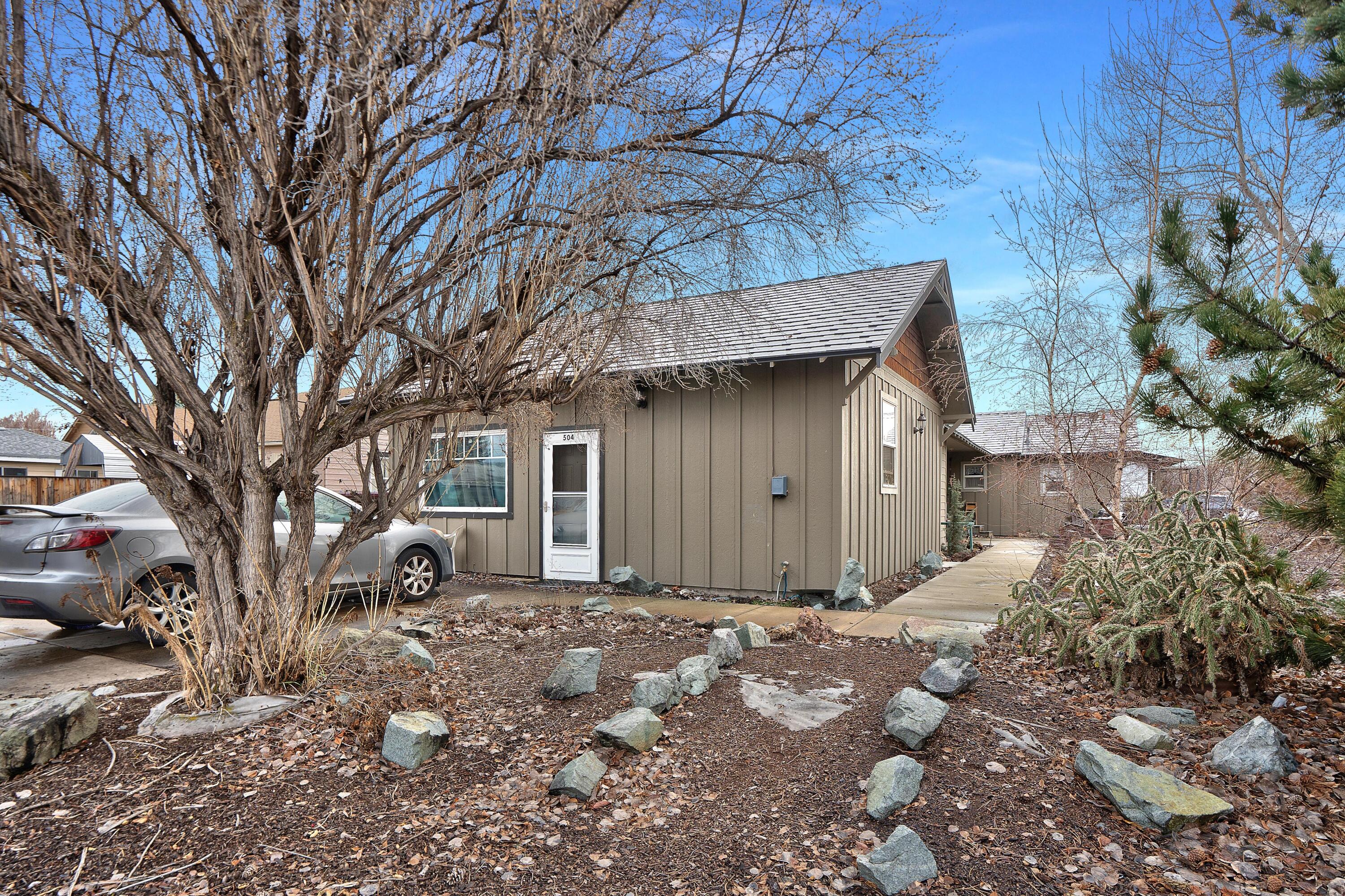 344 SE Elm Street