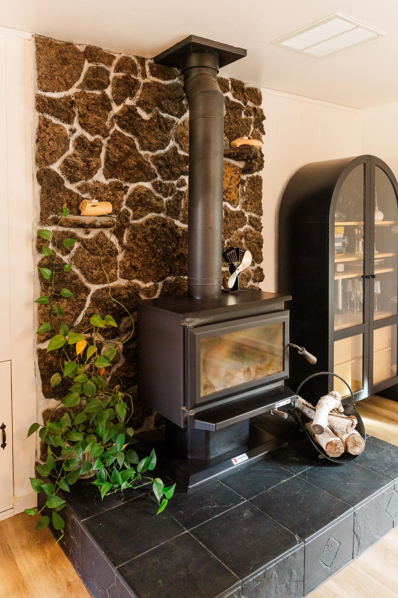 60105 Opal Lane