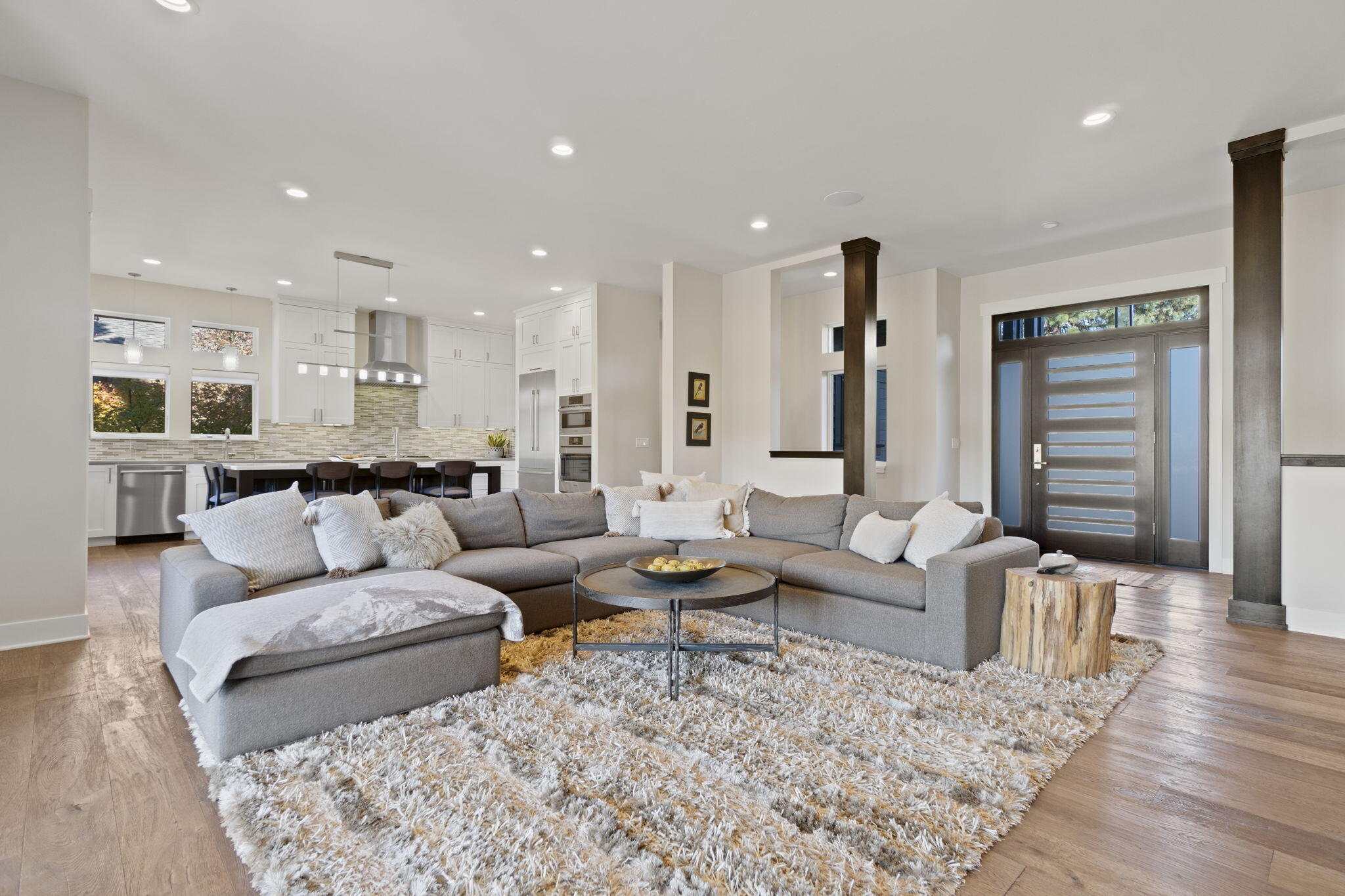 61475 Hackleman Court