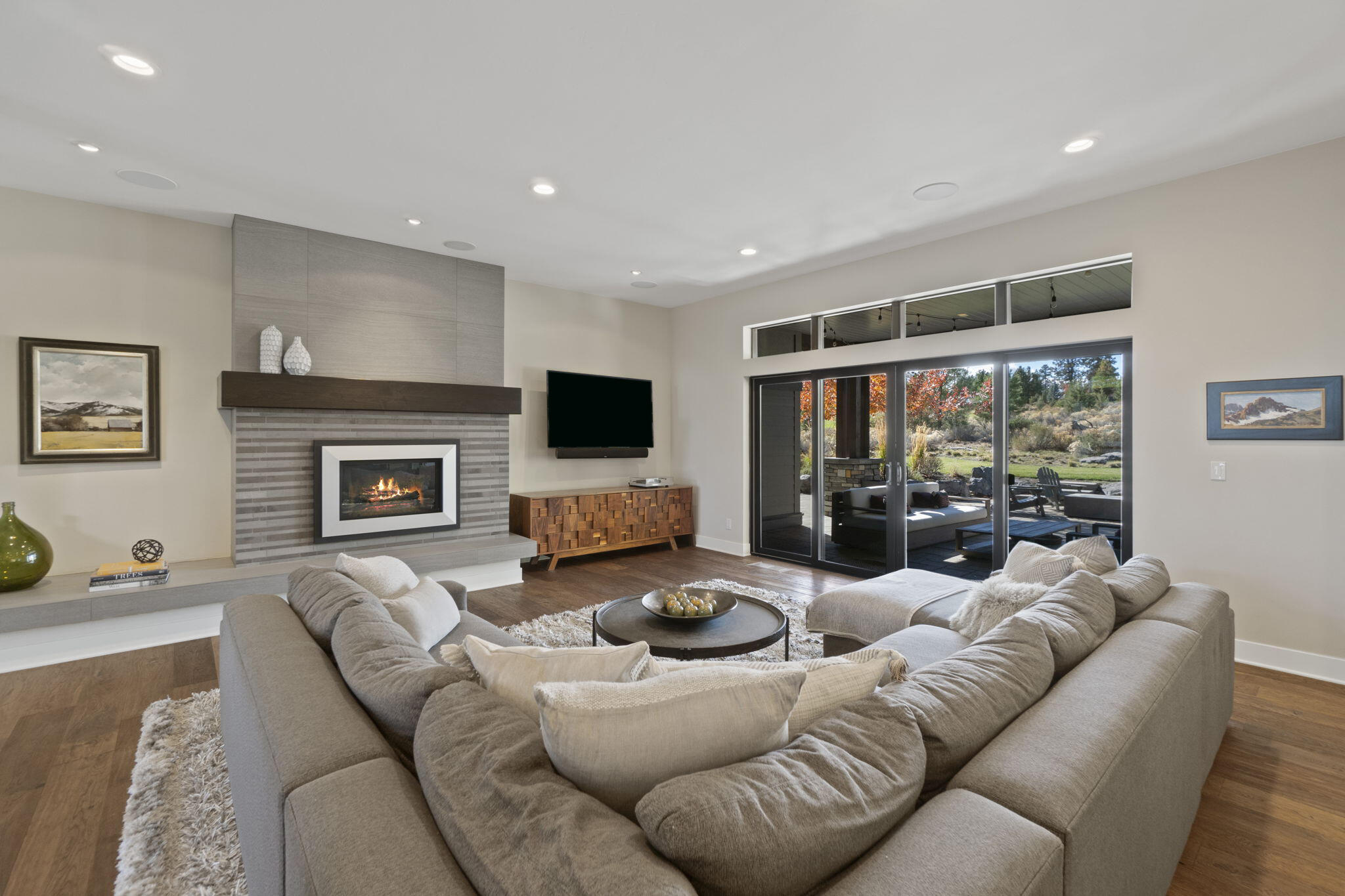 61475 Hackleman Court