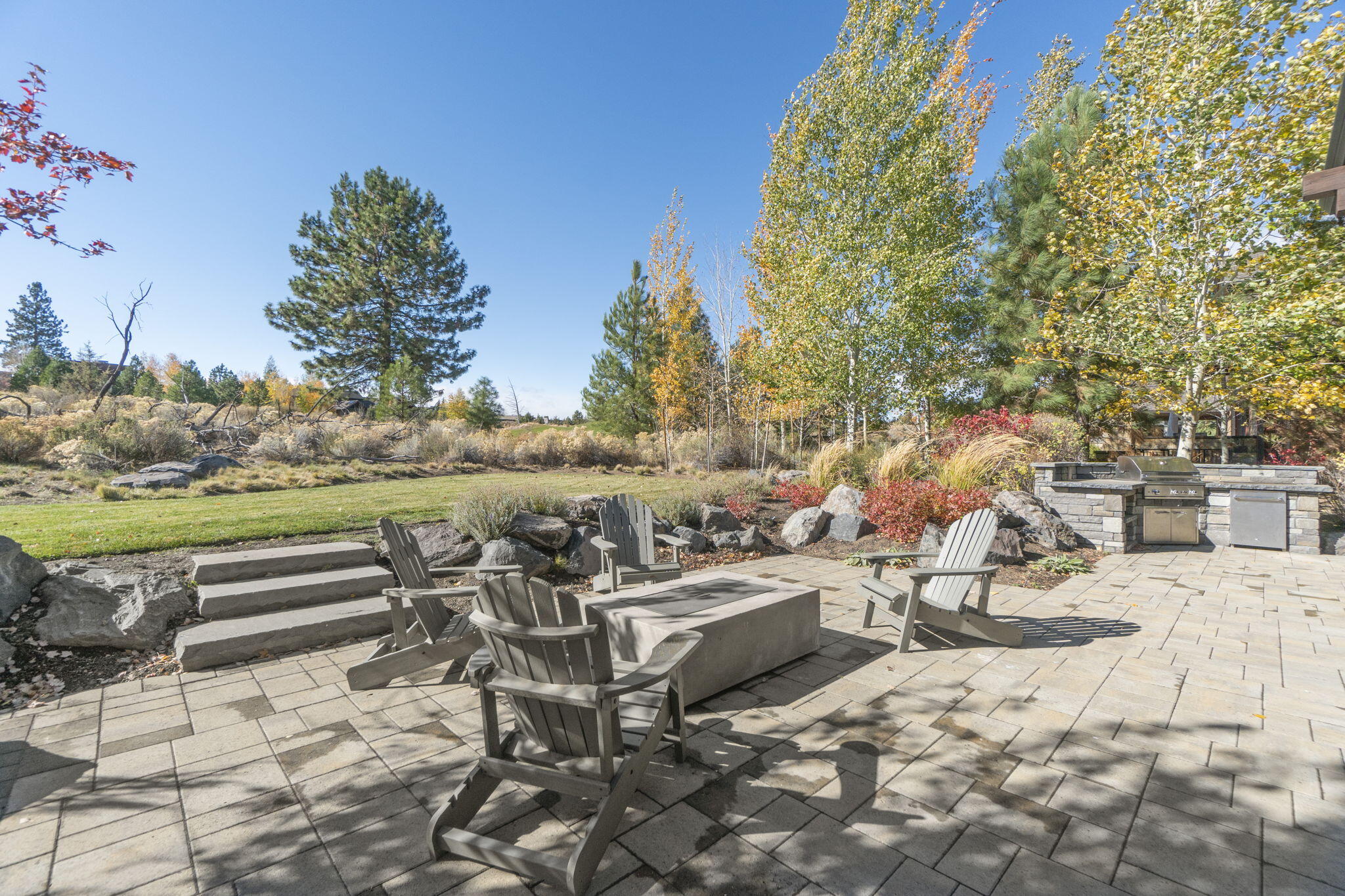 61475 Hackleman Court