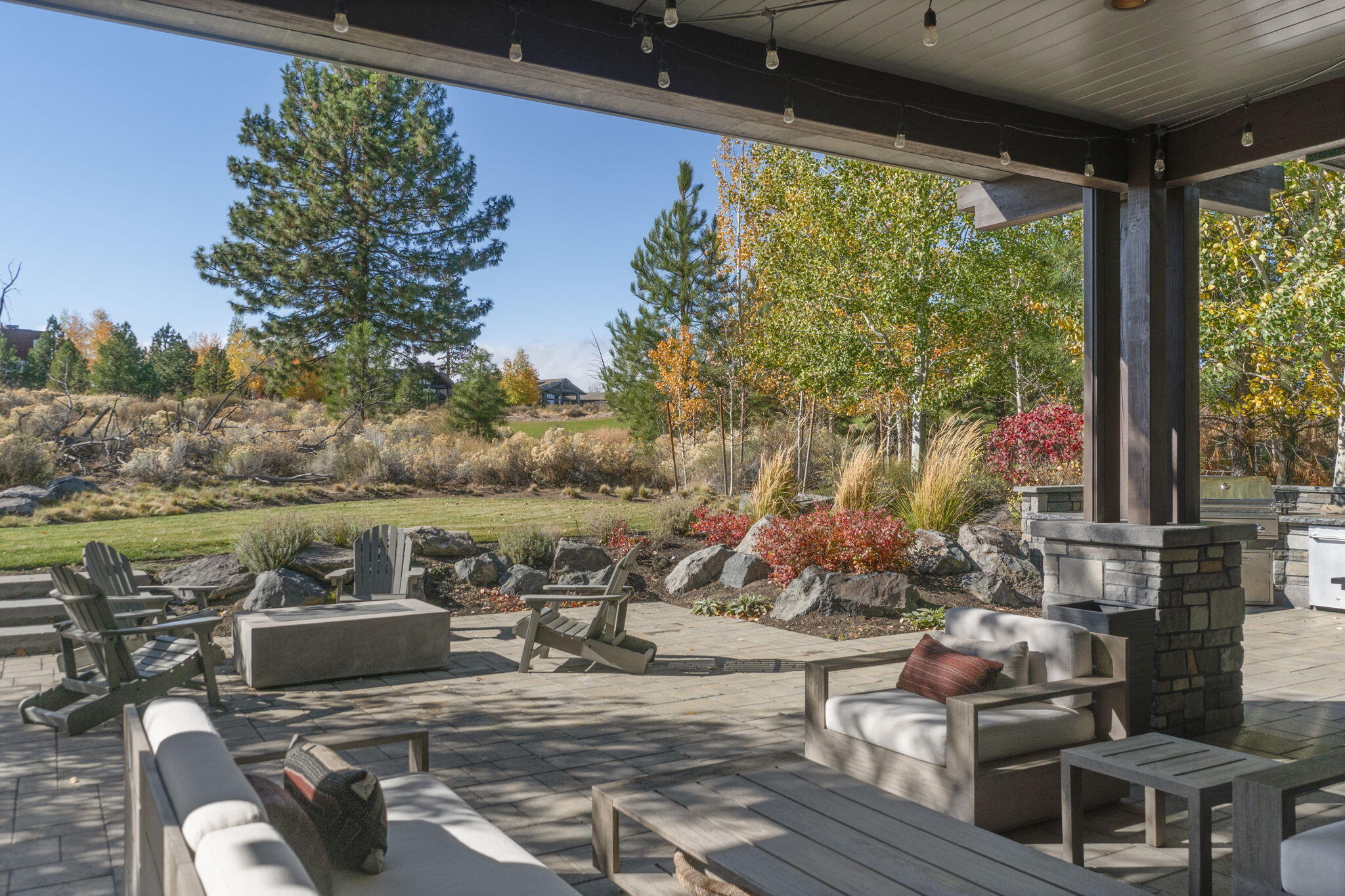 61475 Hackleman Court