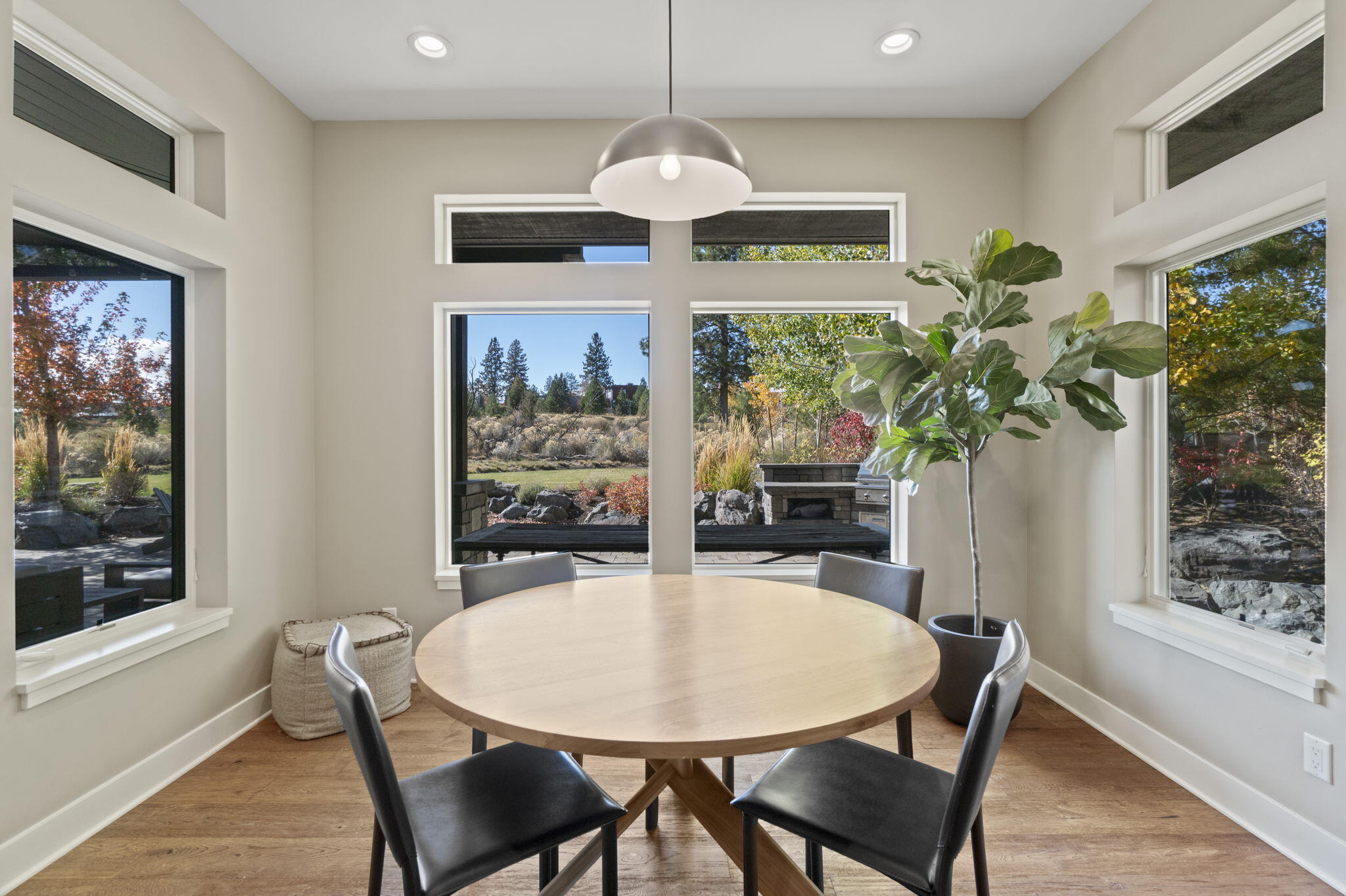 61475 Hackleman Court