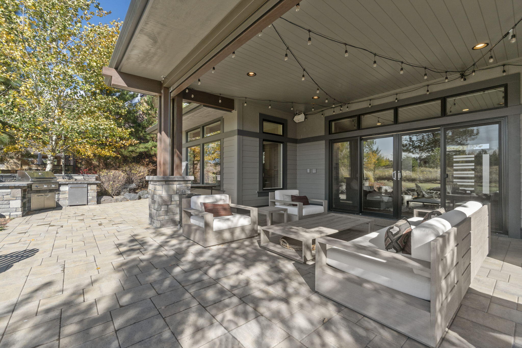 61475 Hackleman Court