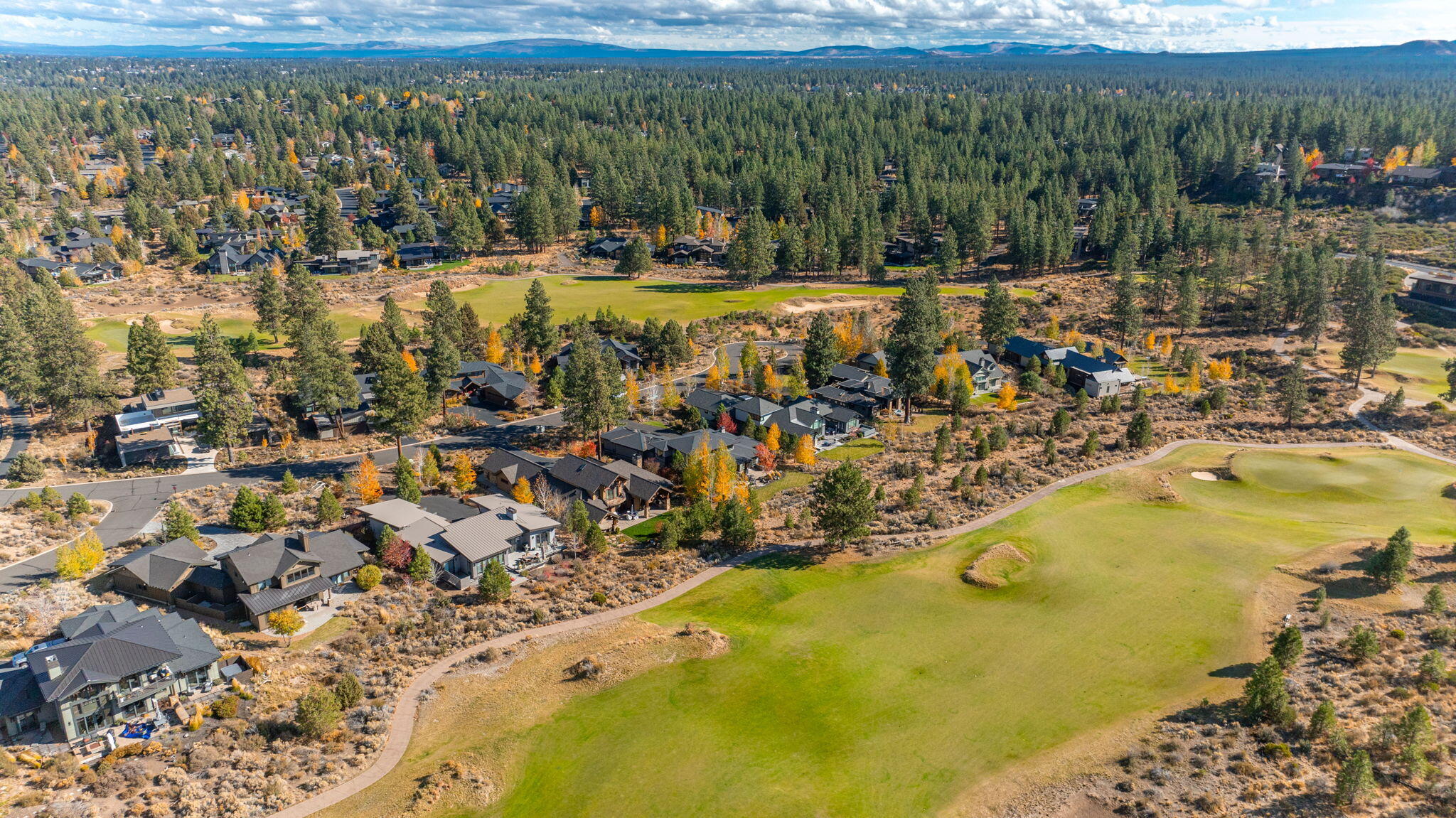 61475 Hackleman Court