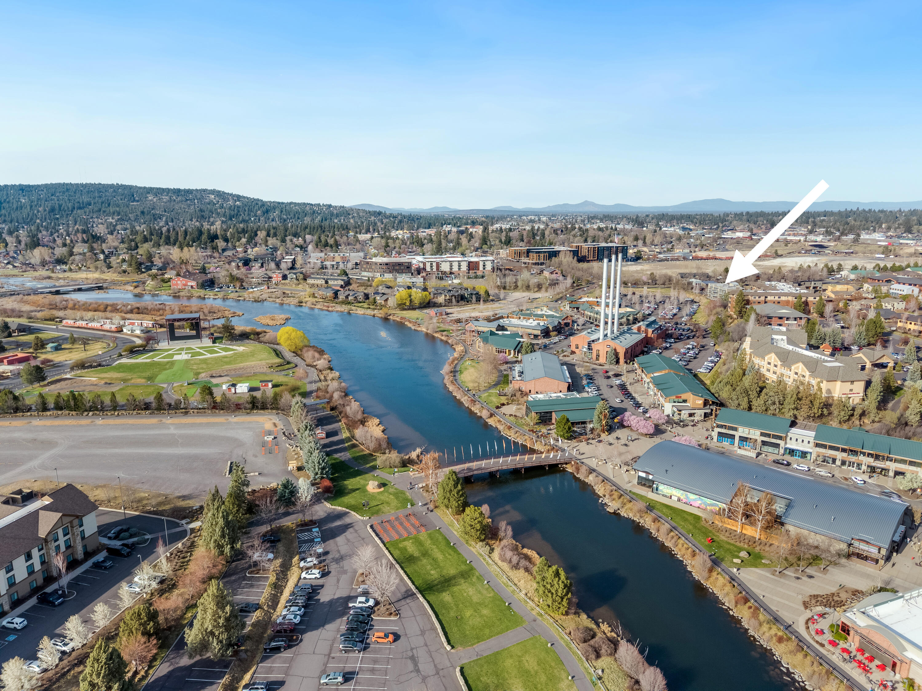 291 SW Bluff Drive, UNIT 320