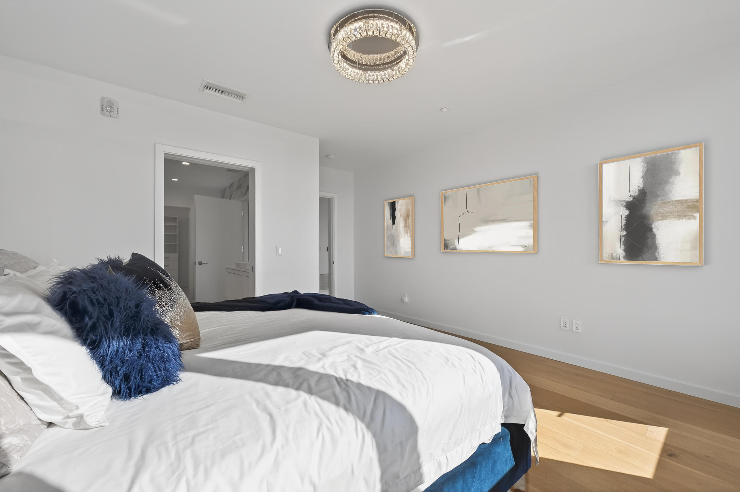 291 SW Bluff Drive, UNIT 320